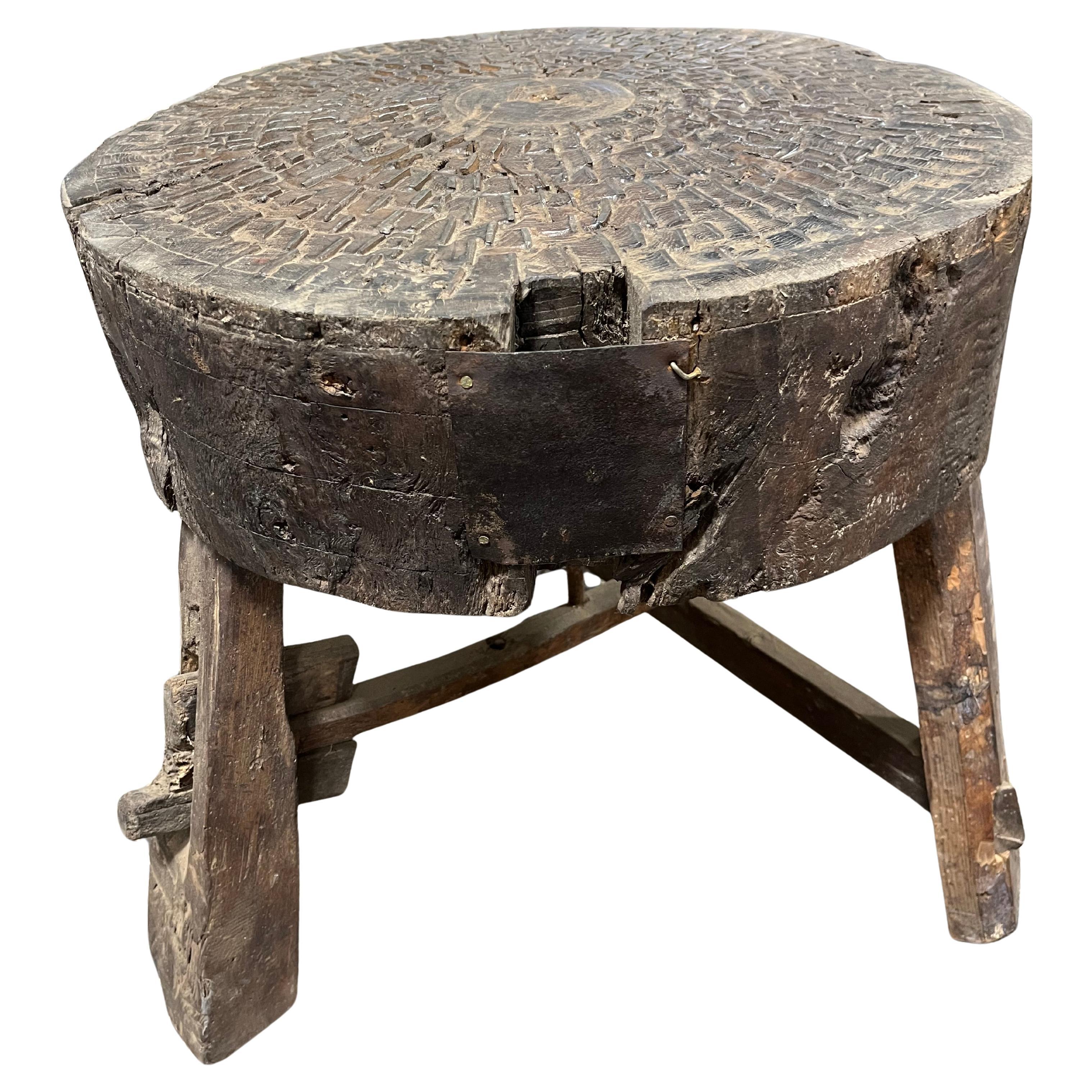 French 17th Century Moulin, Grain Grinding Billot For Sale