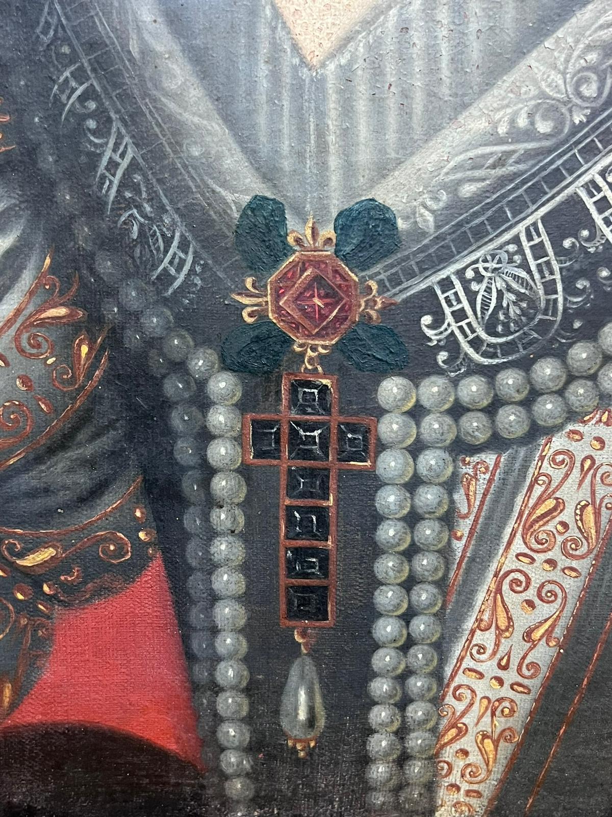 La regina francese
Artista francese, 1600 circa
Olio su tela, incorniciato in una cornice in legno dorato intagliato del XVIII secolo. 
Incorniciato: 30 x 25 pollici
Tela: 24 x 19 pollici
Provenienza: Collezione privata, Lione, Francia
Condit: