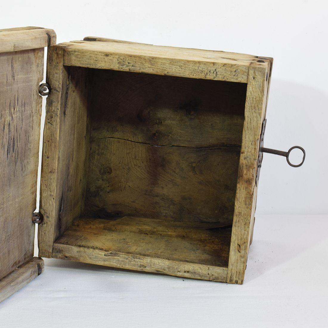 French 17th Century Weathered Rustic Wooden Coffer/Box 6