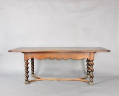 French 18 e century dinning table