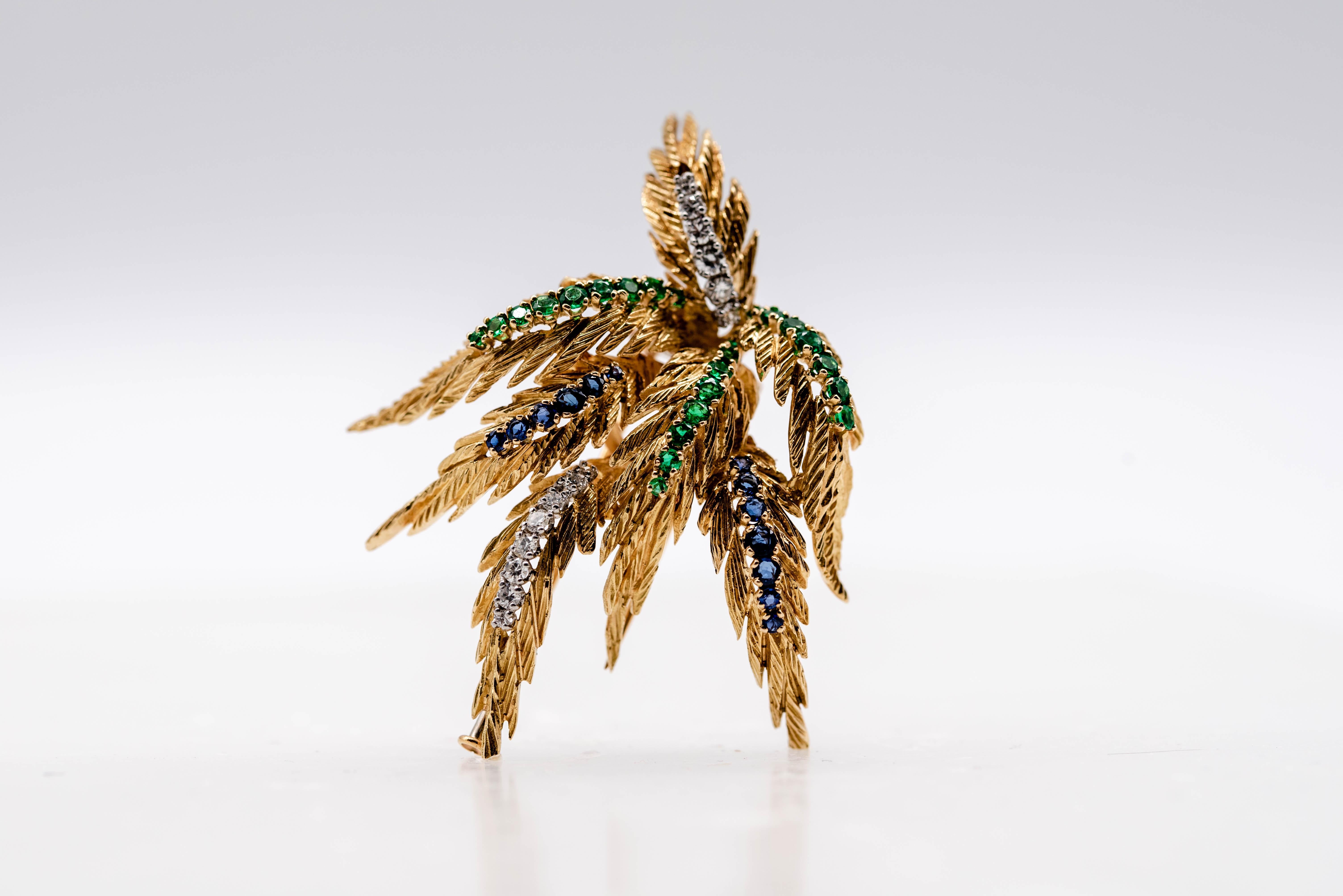 French 18 Karat Gold Diamond Emerald Sapphire Spray Pin In Excellent Condition In New York, NY