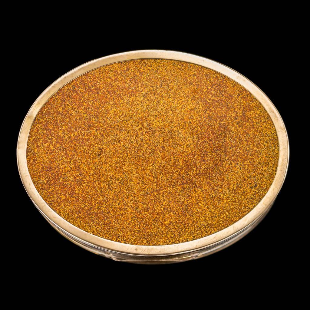 French 18-Karat Gold-Mounted and Japanese Lacquer Snuff Box, circa 1770 In Good Condition In Royal Tunbridge Wells, Kent