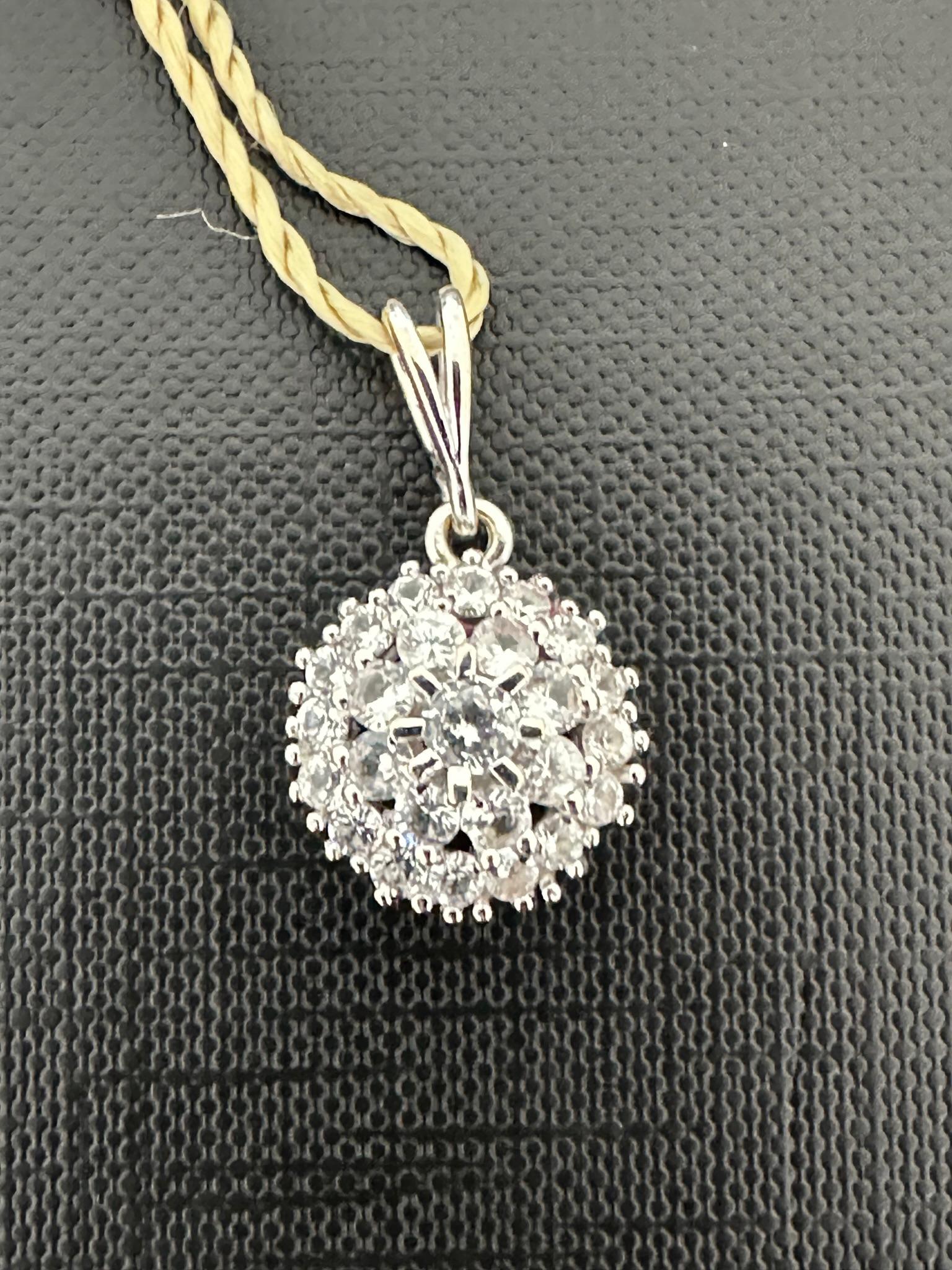 French 18 karat White Gold Pendant with Diamonds For Sale 1