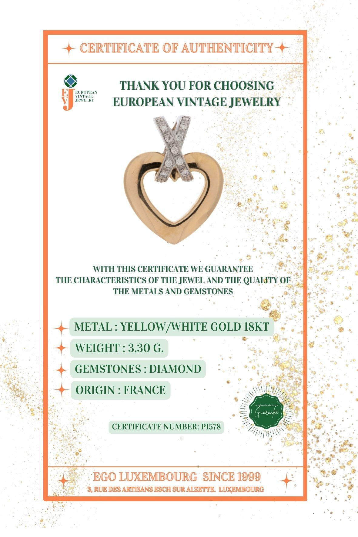 French 18 karat Yellow and White Gold Heart Pendant with Diamonds For Sale 2