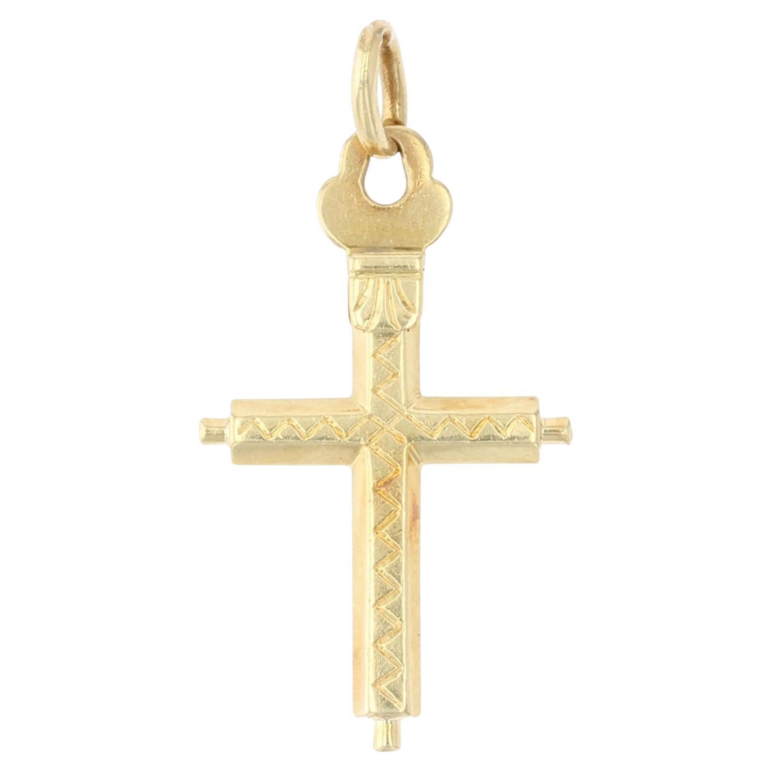 French 18 Karat Yellow Gold Chiseled Regional Cross Pendant For Sale