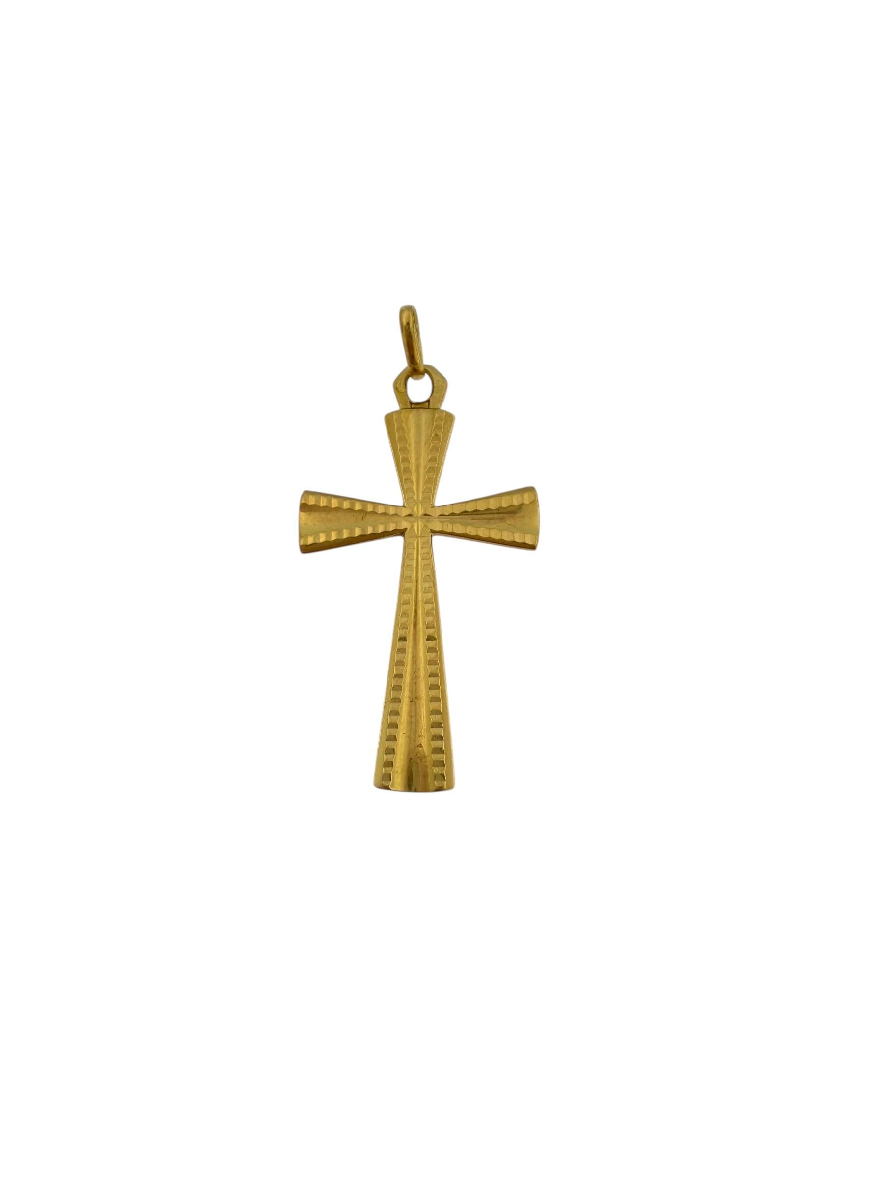 French 18 karat Yellow Gold Cross Bon état - En vente à Esch sur Alzette, Esch-sur-Alzette