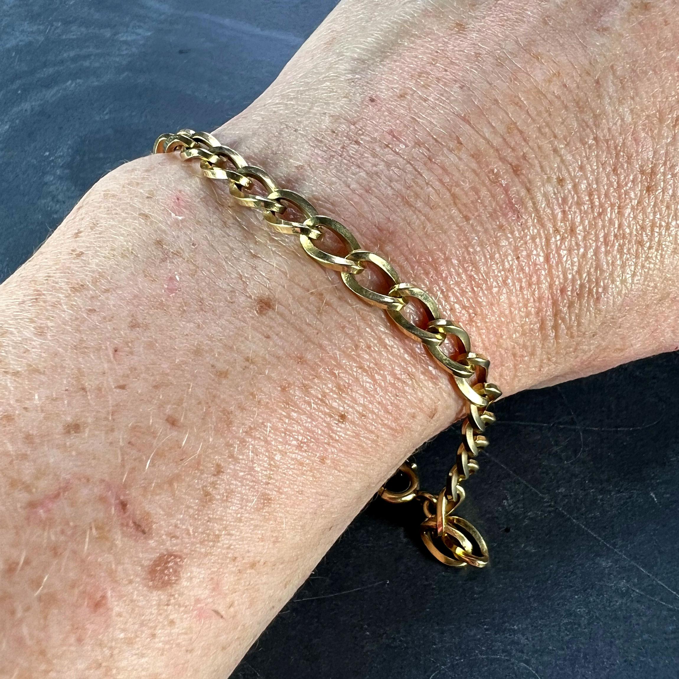 French 18 Karat Yellow Gold Twisted Curb Link Bracelet For Sale 2