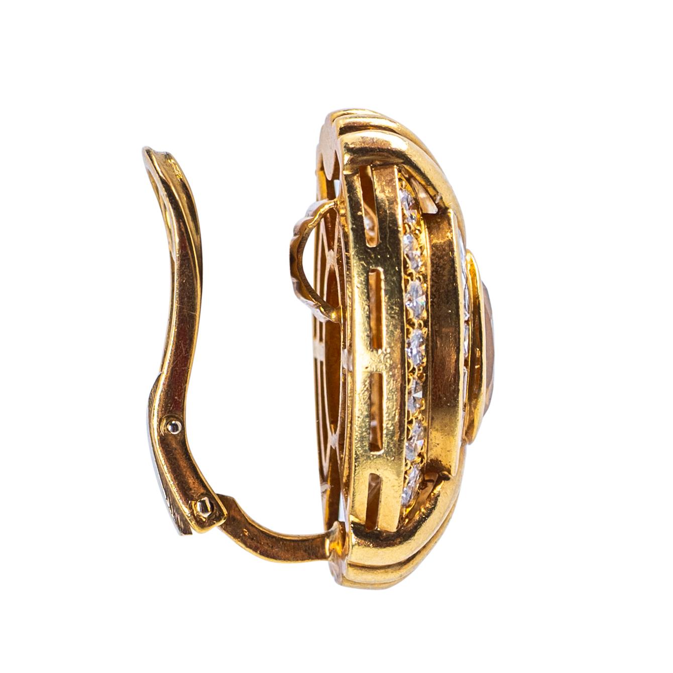 Clips d'oreille français en or jaune 18 carats, saphir jaune et diamant Unisexe en vente