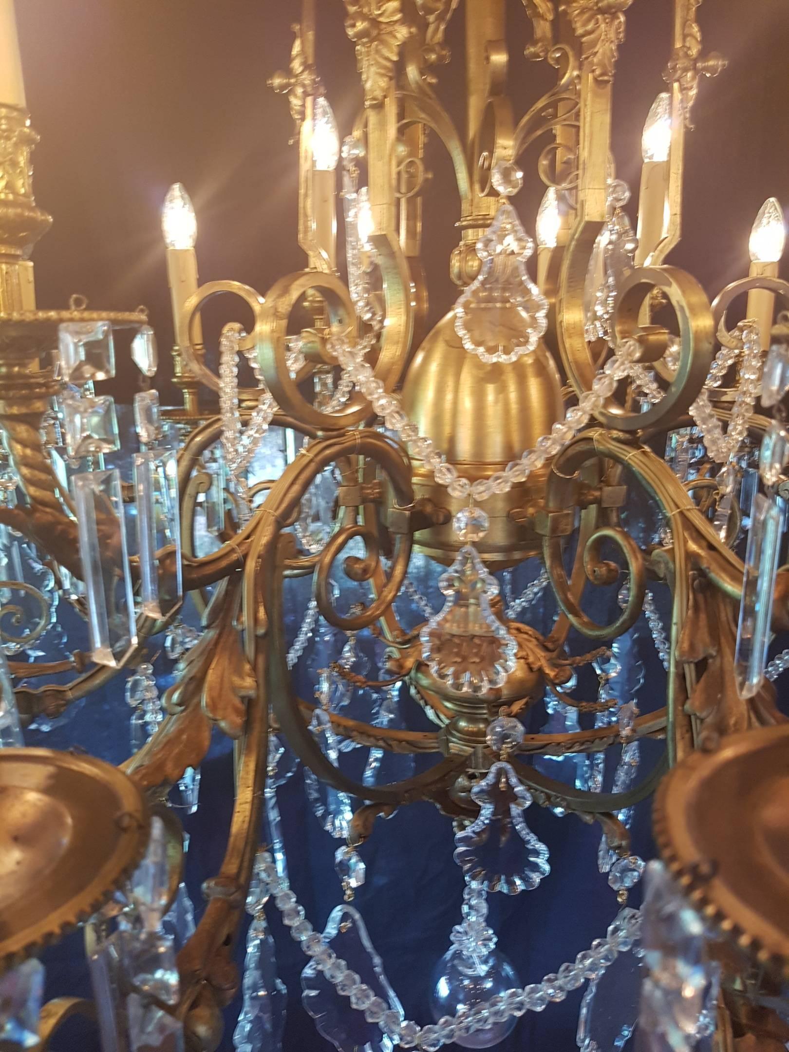 French 18 Light Gas Chandelier, 19th Century For Sale 2
