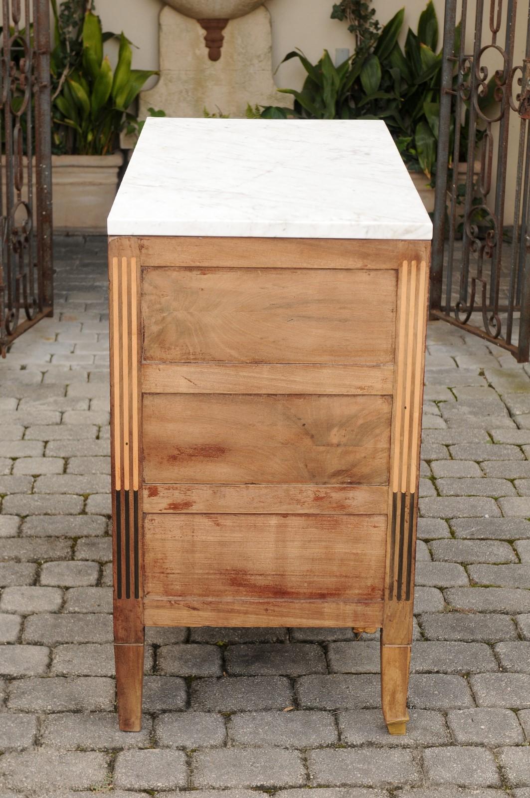French 1800s Directoire Three-Drawer Walnut Commode with White Veined Marble Top 6