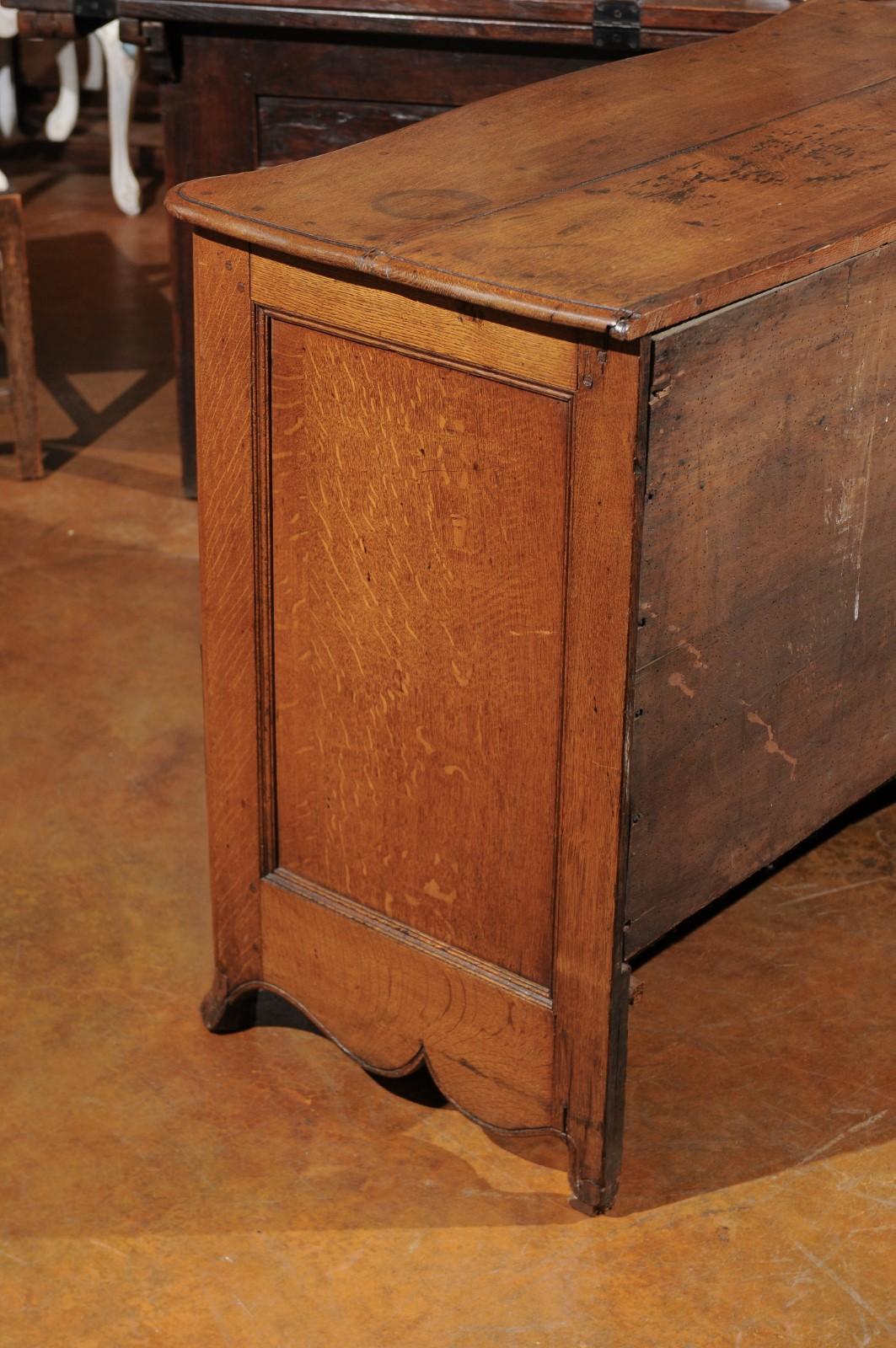 19th Century French 1800s Louis XV Style Oak Three-Drawer Commode with Grooved Accents For Sale