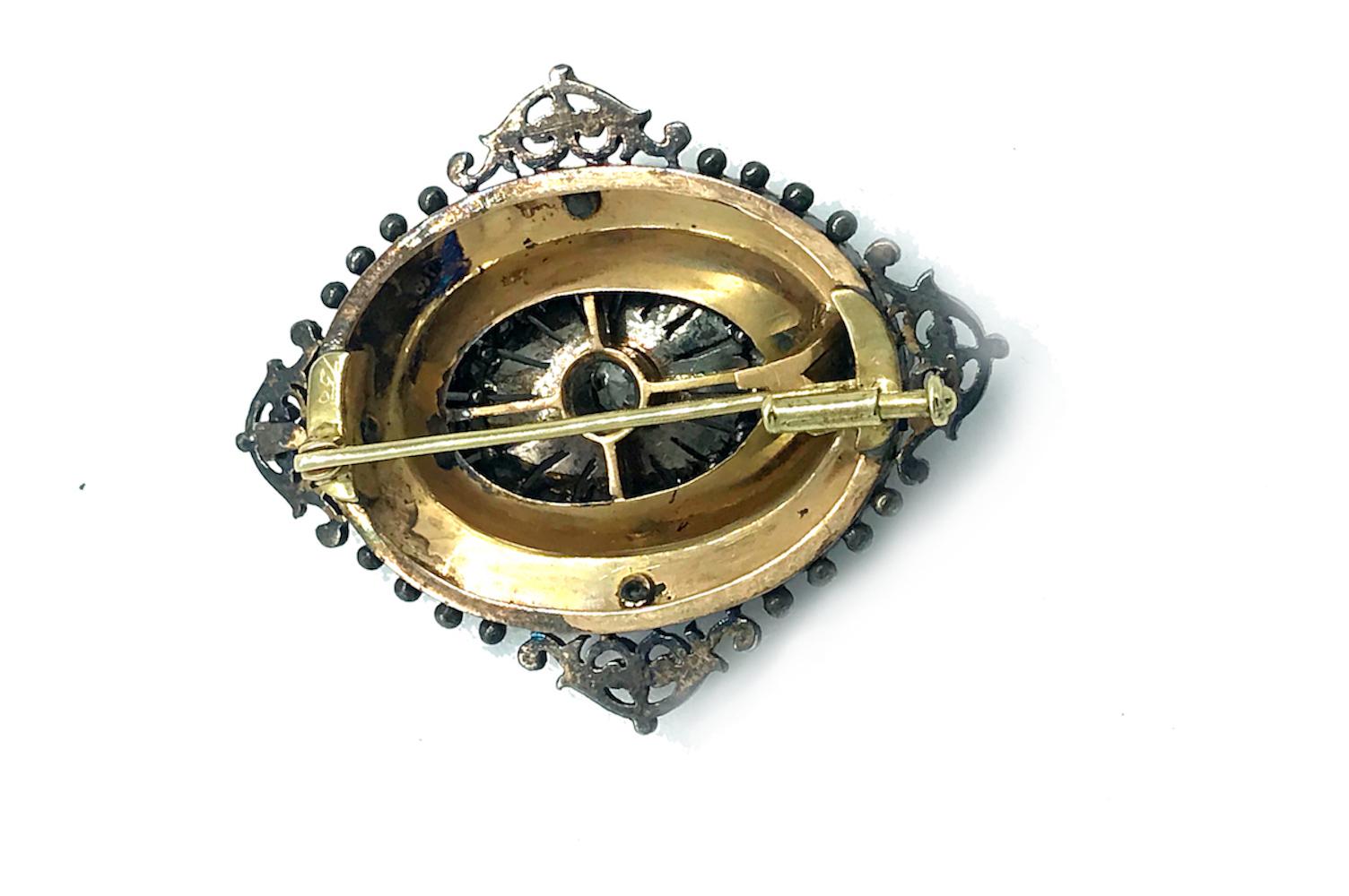 French 1800s, Victorian Enamel 1.40 Carat Diamond Pin In Good Condition In Aliso Viejo, CA