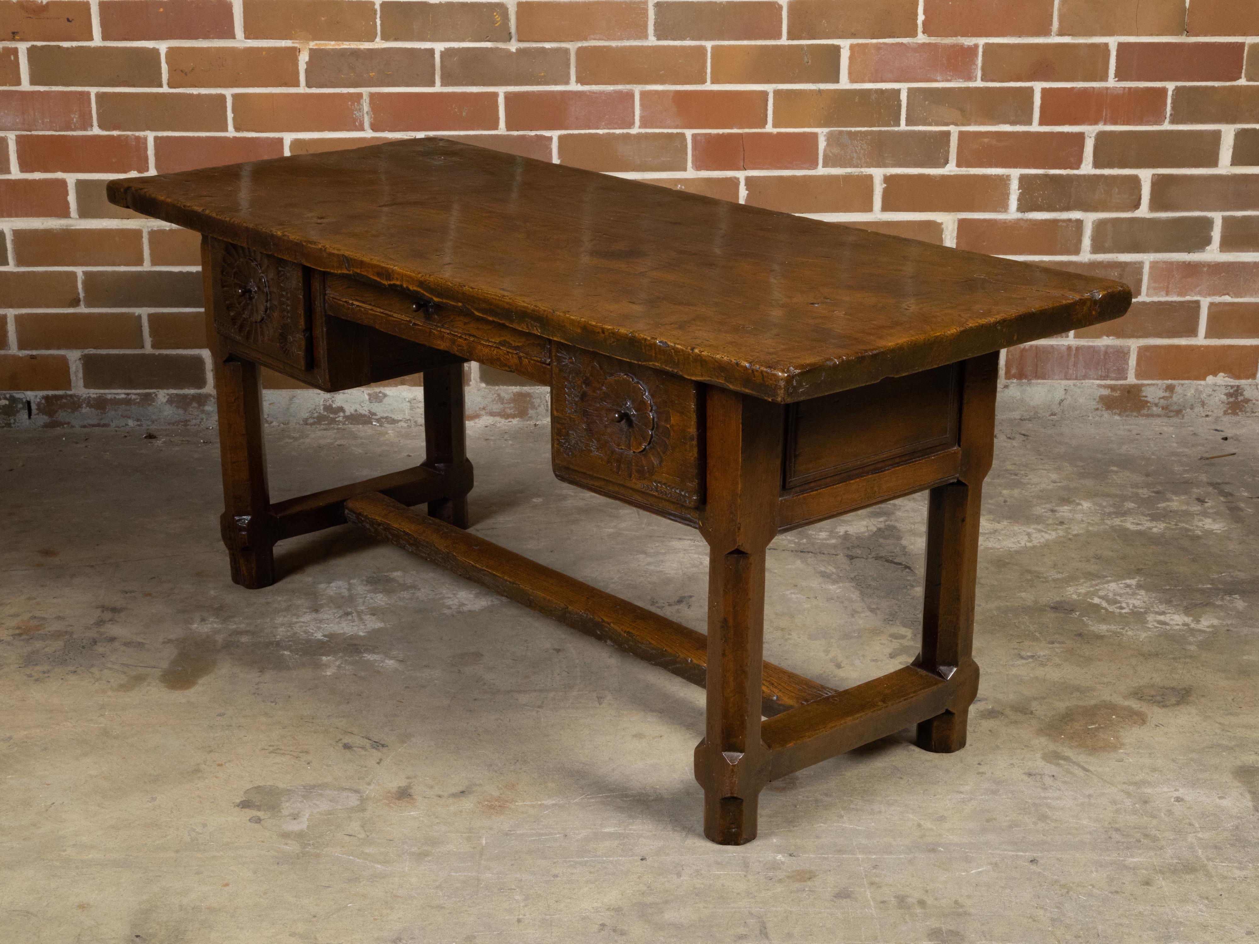 French 1800s Walnut Desk with Three Drawers, Carved Floral Motifs and Patina For Sale 4