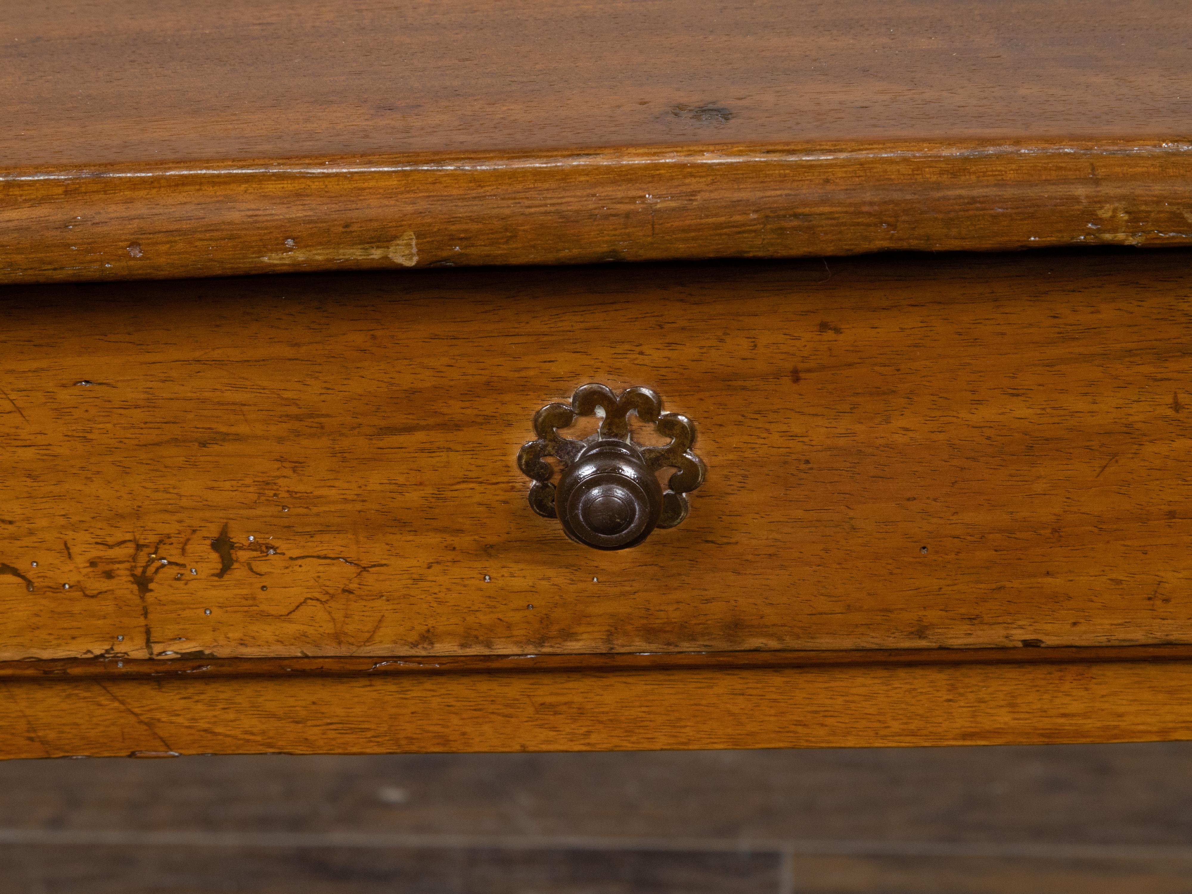 French 1800s Walnut Side Table with Single Drawer and Turned Baluster Legs 9