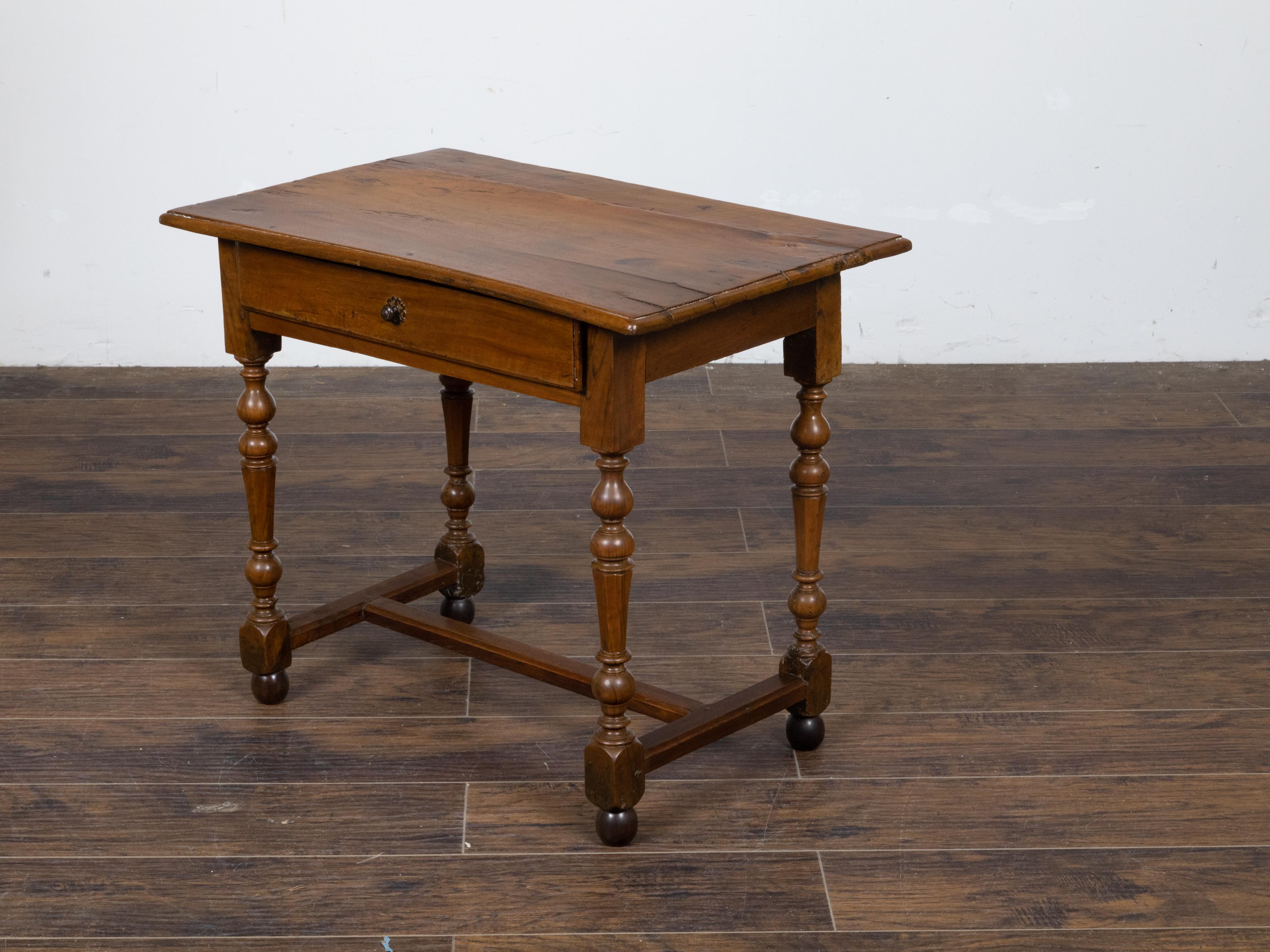 French 1800s Walnut Side Table with Single Drawer and Turned Baluster Legs 3