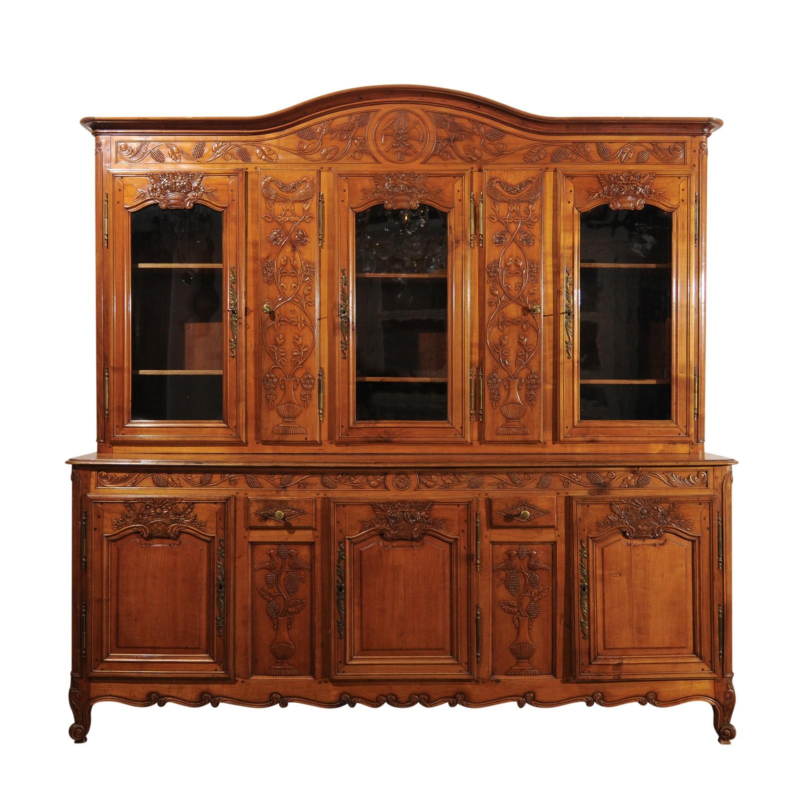French 1820s Carved Walnut Vitrine with Glass Doors, Hidden Panels and  Drawers For Sale at 1stDibs