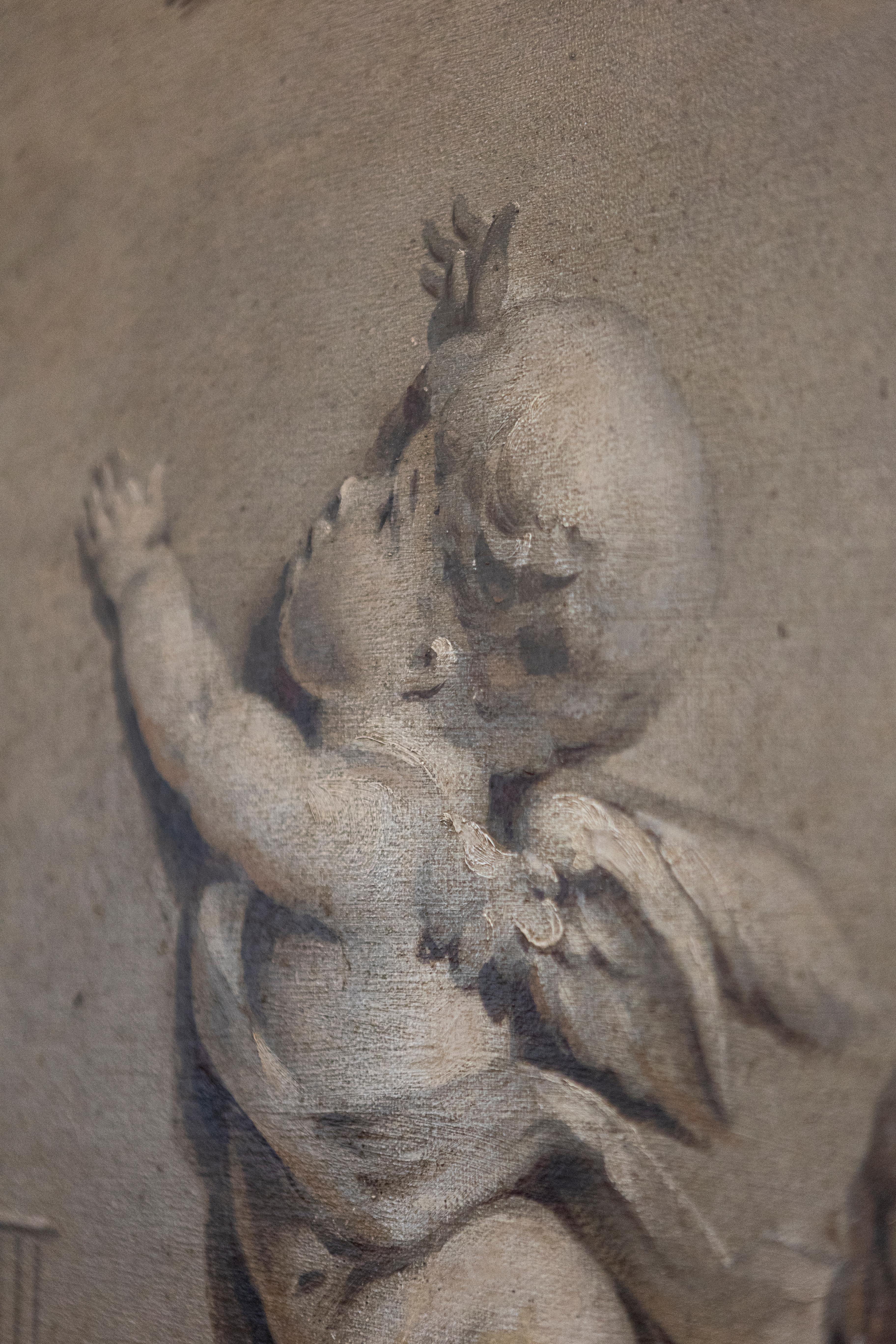 French 1820s Horizontal Grisaille Painting Depicting Cherubs Chasing a Bird In Good Condition For Sale In Atlanta, GA