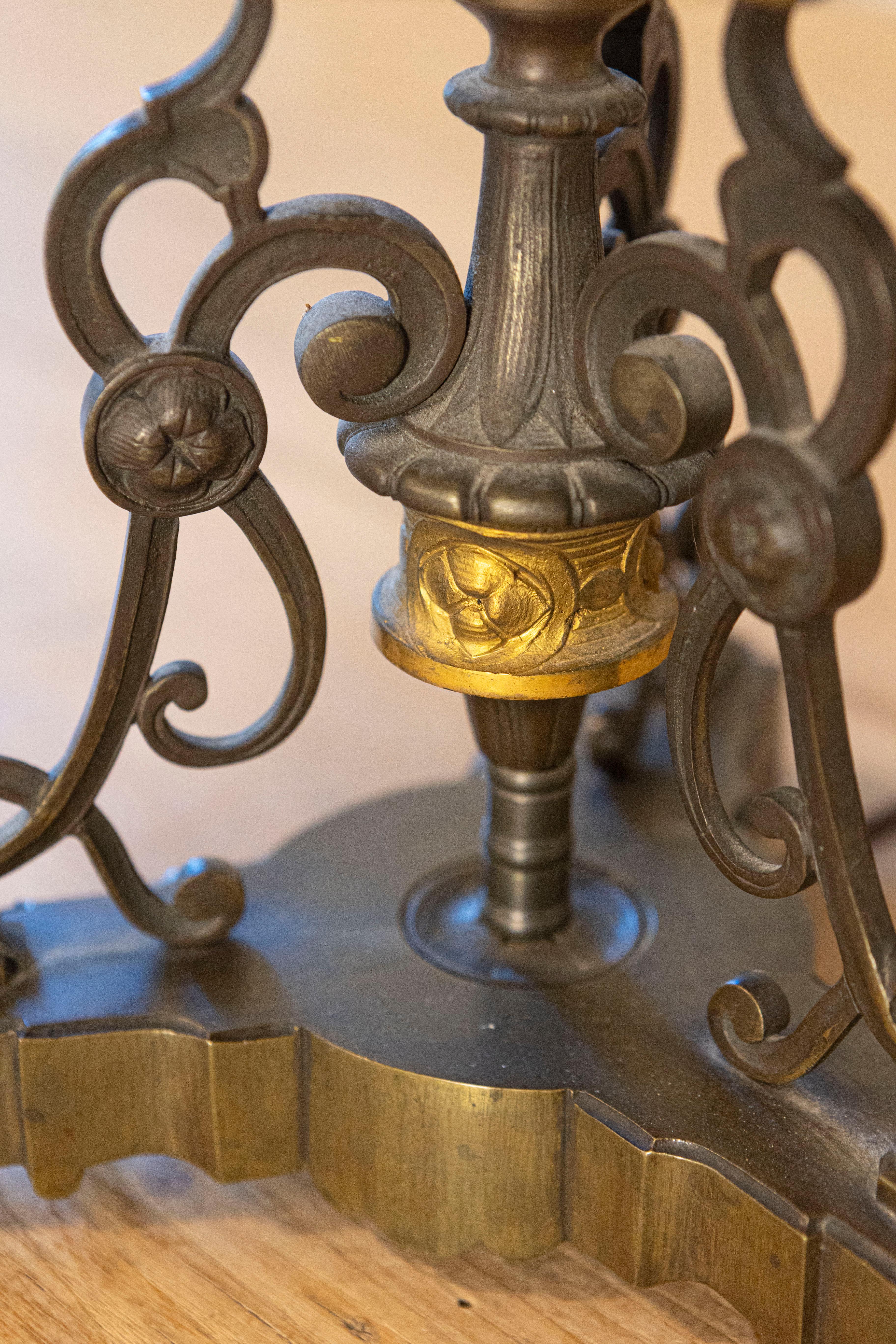 French 1820s Porcelain Oil Lamp Transformed into a Table Lamp Wired for the US 4