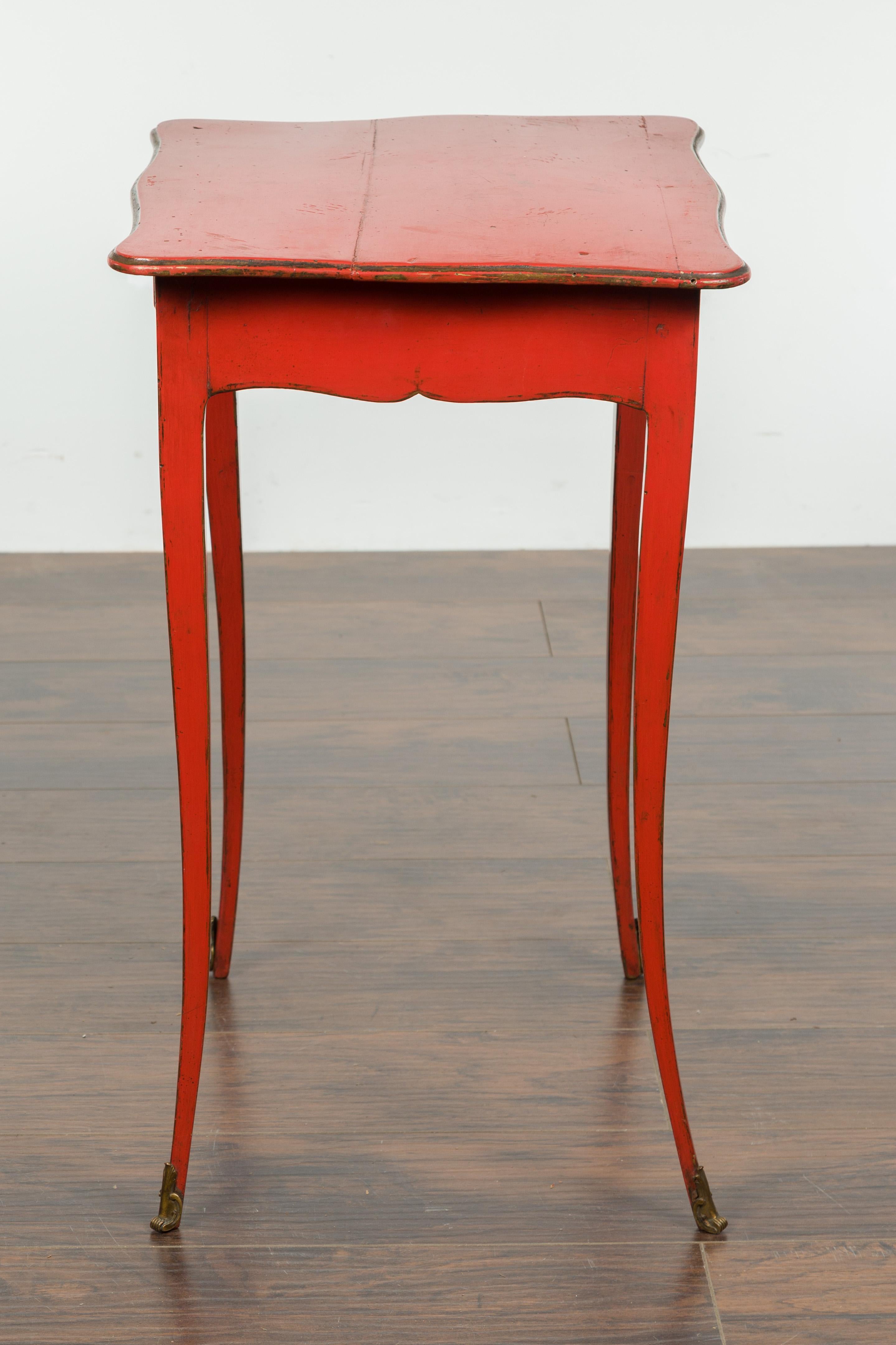 French 1820s Restauration Period Red Side Table with Serpentine Top and Drawer For Sale 11