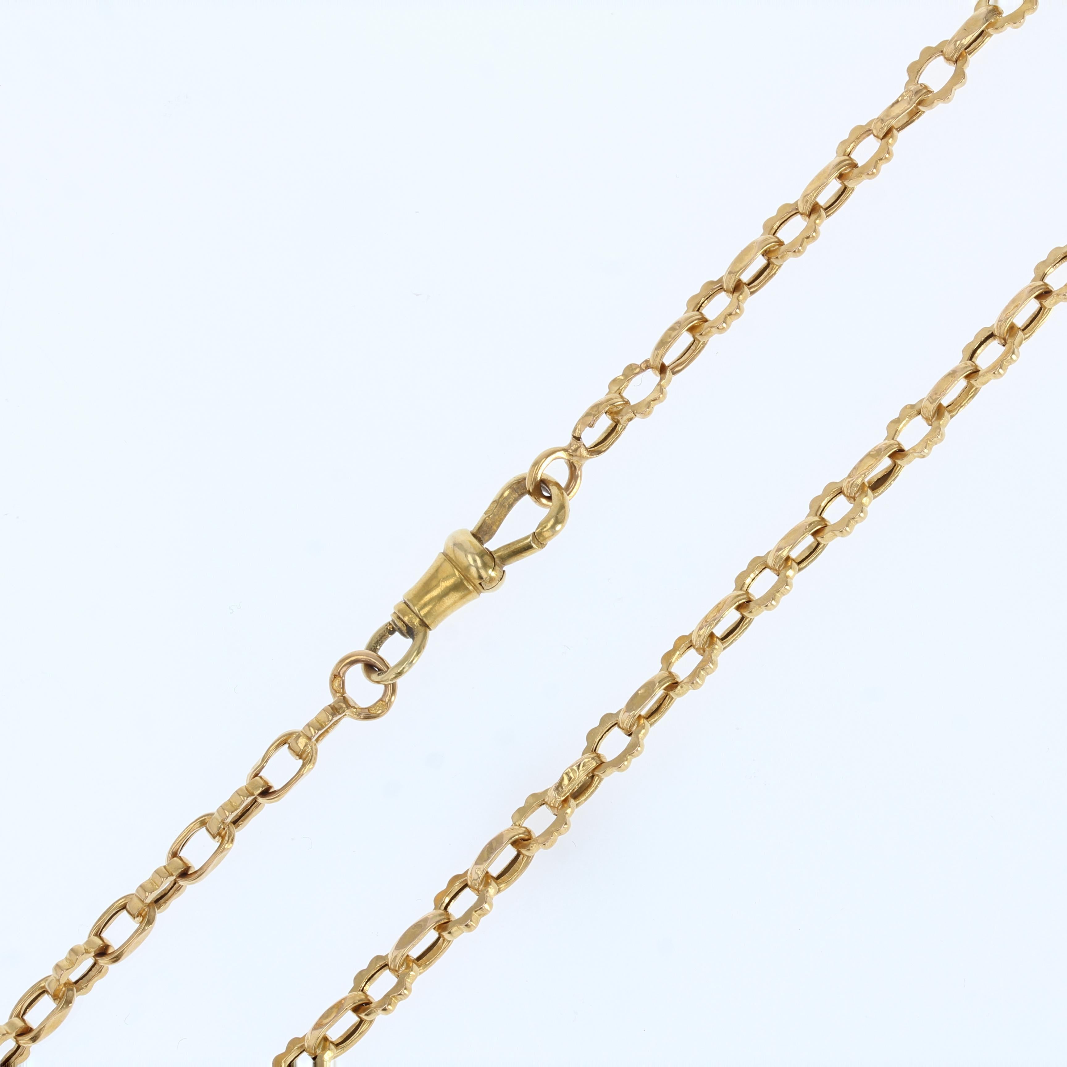 French 1830s 18 Karat Yellow Gold Chiseled Mesh Long Necklace For Sale 2