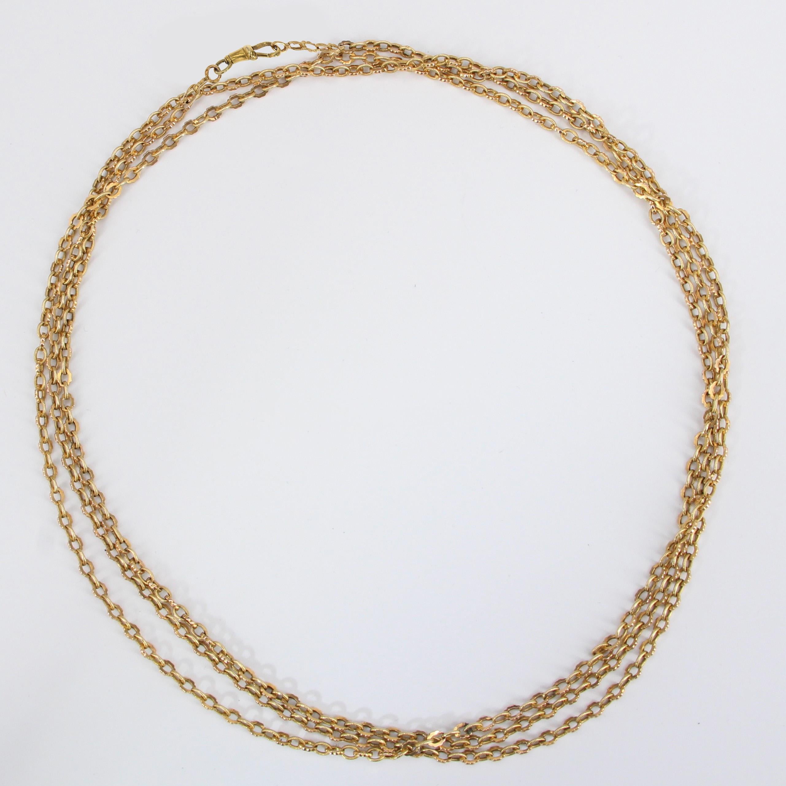 Napoleon III French 1830s 18 Karat Yellow Gold Chiseled Mesh Long Necklace For Sale
