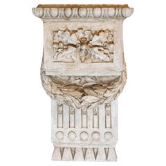Décoration murale en stuc d'époque Louis-Philippe des années 1830 avec guirlande
