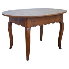 French 1830s Louis XV Style Center Table with Cabriole Legs and Carved Apron