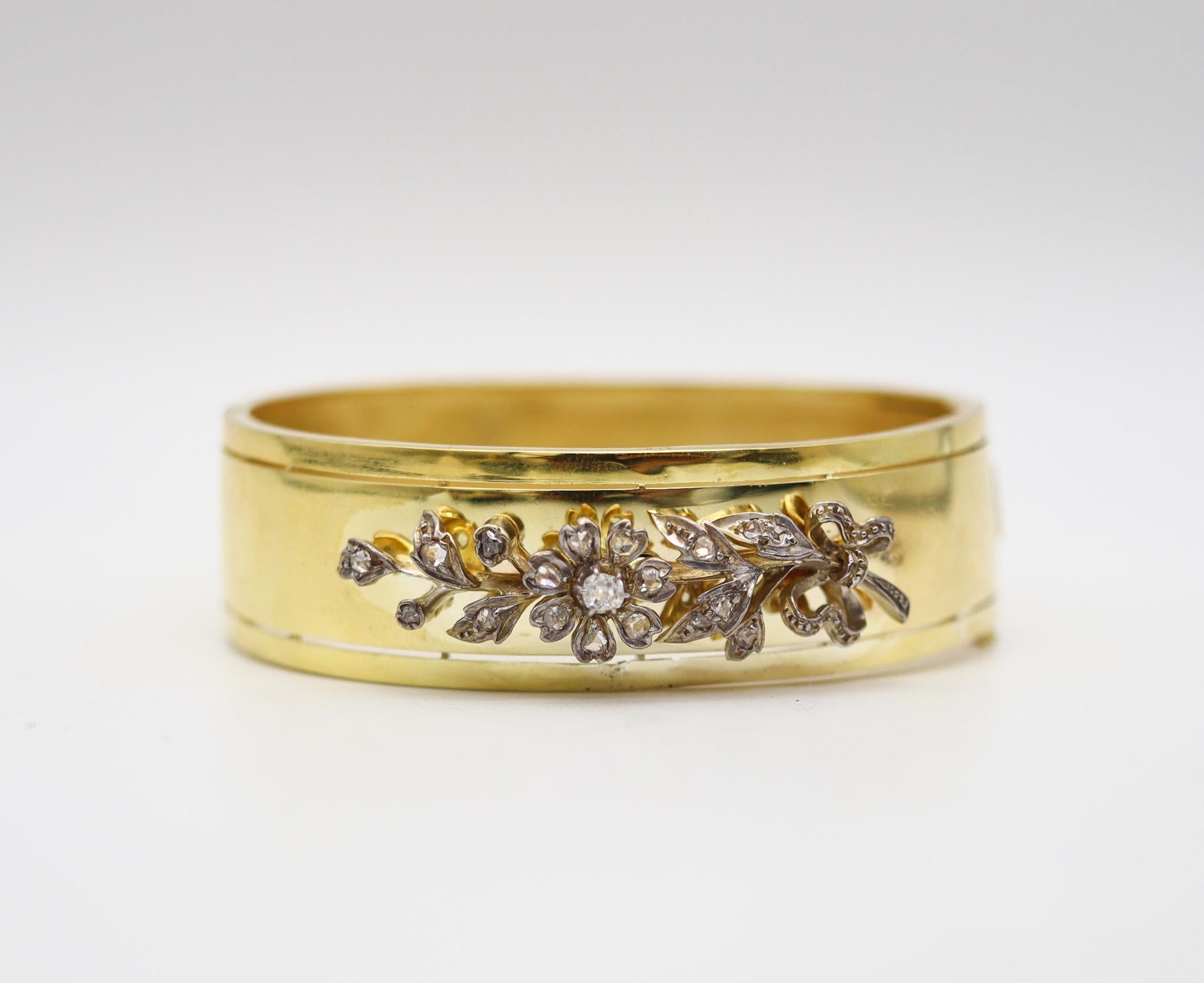 French bracelet from the Victorian period.

A sober classical piece, created in France in the middle of the 19th century, circa 1850's. This bangle bracelet has been crafted during the Victorian era (1837-1901) in yellow gold of 14 karats and and