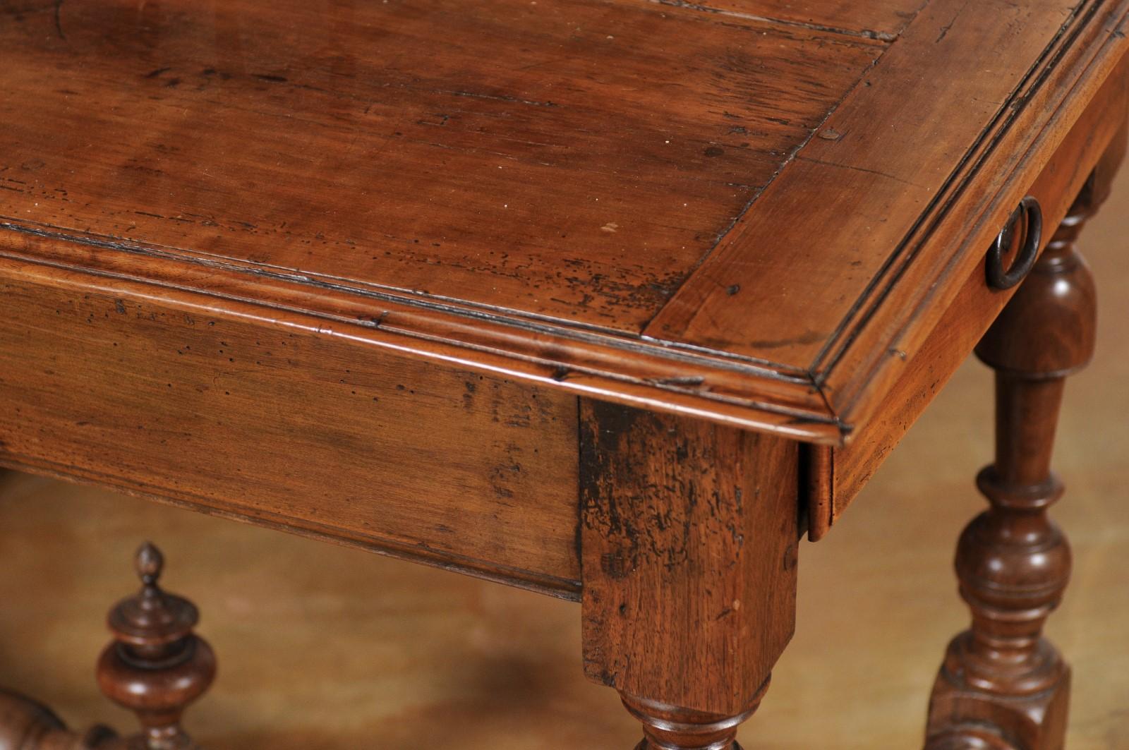 French 1850s Louis XIII Style Cherry Table with Lateral Drawer and Turned Legs For Sale 1