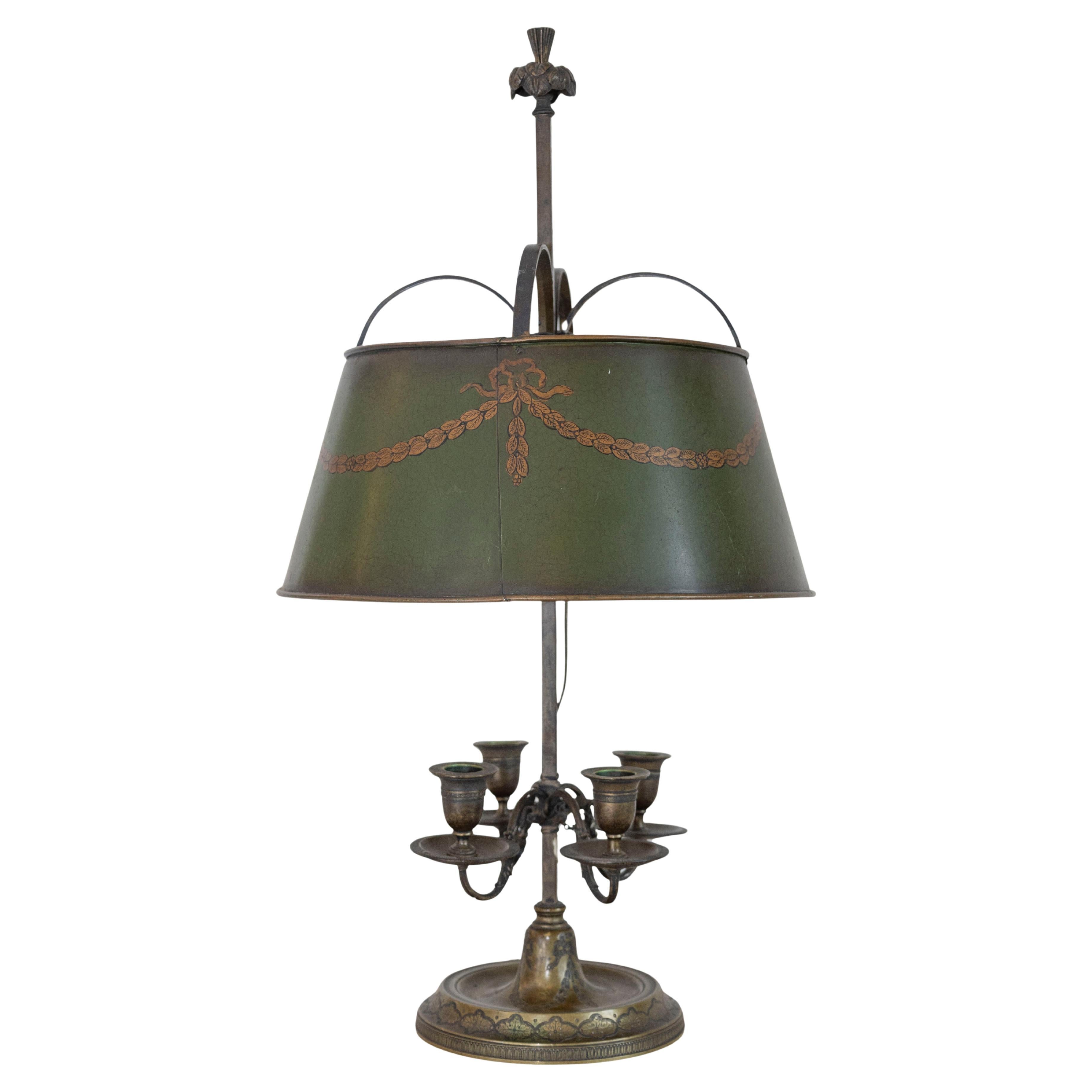 French 1850s Napoléon III Green Painted Tôle Table Lamp with Garland Motifs