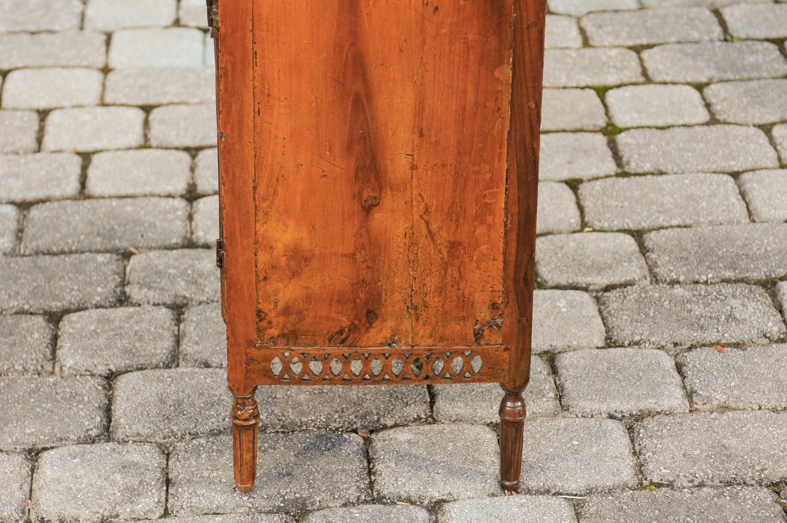 French 1850s Napoleon III Walnut Cabinet with Drawer, Door and Carved Skirt 7