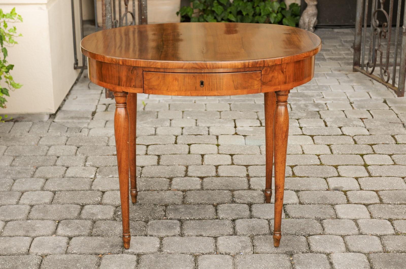 French 1860s Napoleon III Oval Table with Single Drawer and Cylindrical Legs 6