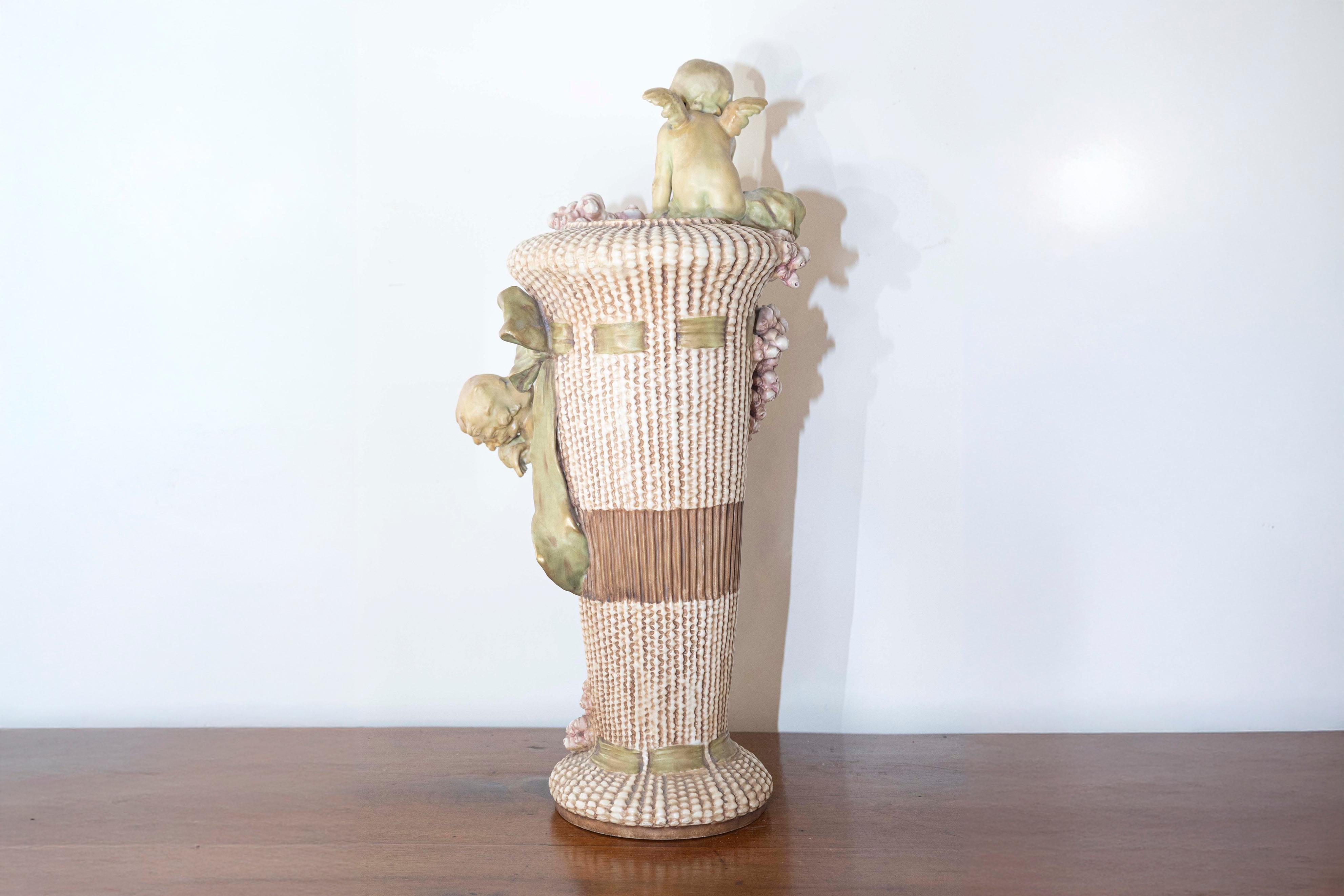 French 1860s Napoléon III Painted Terracotta Vase with Playful Cherubs and Roses In Good Condition For Sale In Atlanta, GA