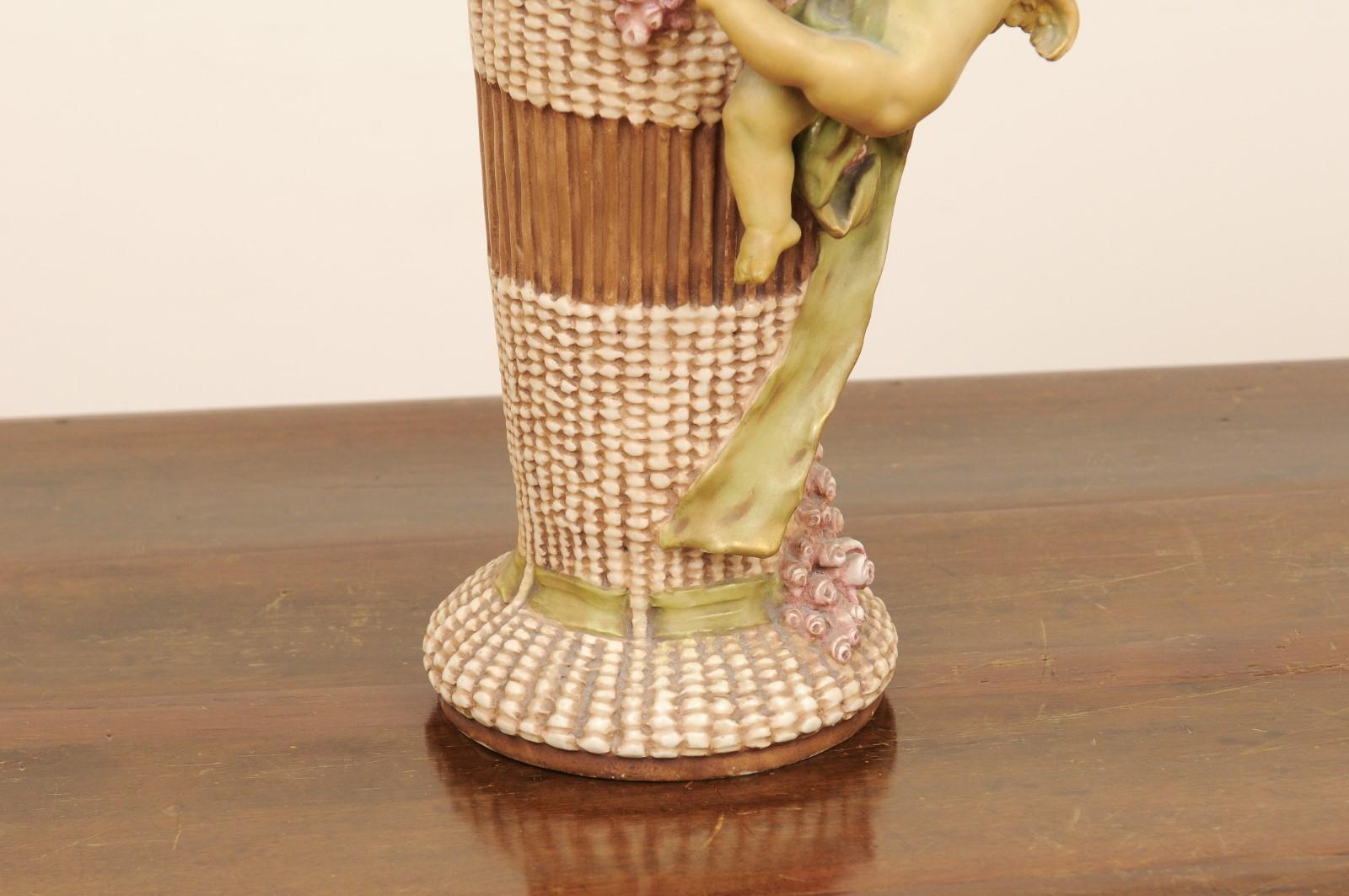 French 1860s Napoléon III Painted Terracotta Vase with Playful Cherubs and Roses For Sale 1