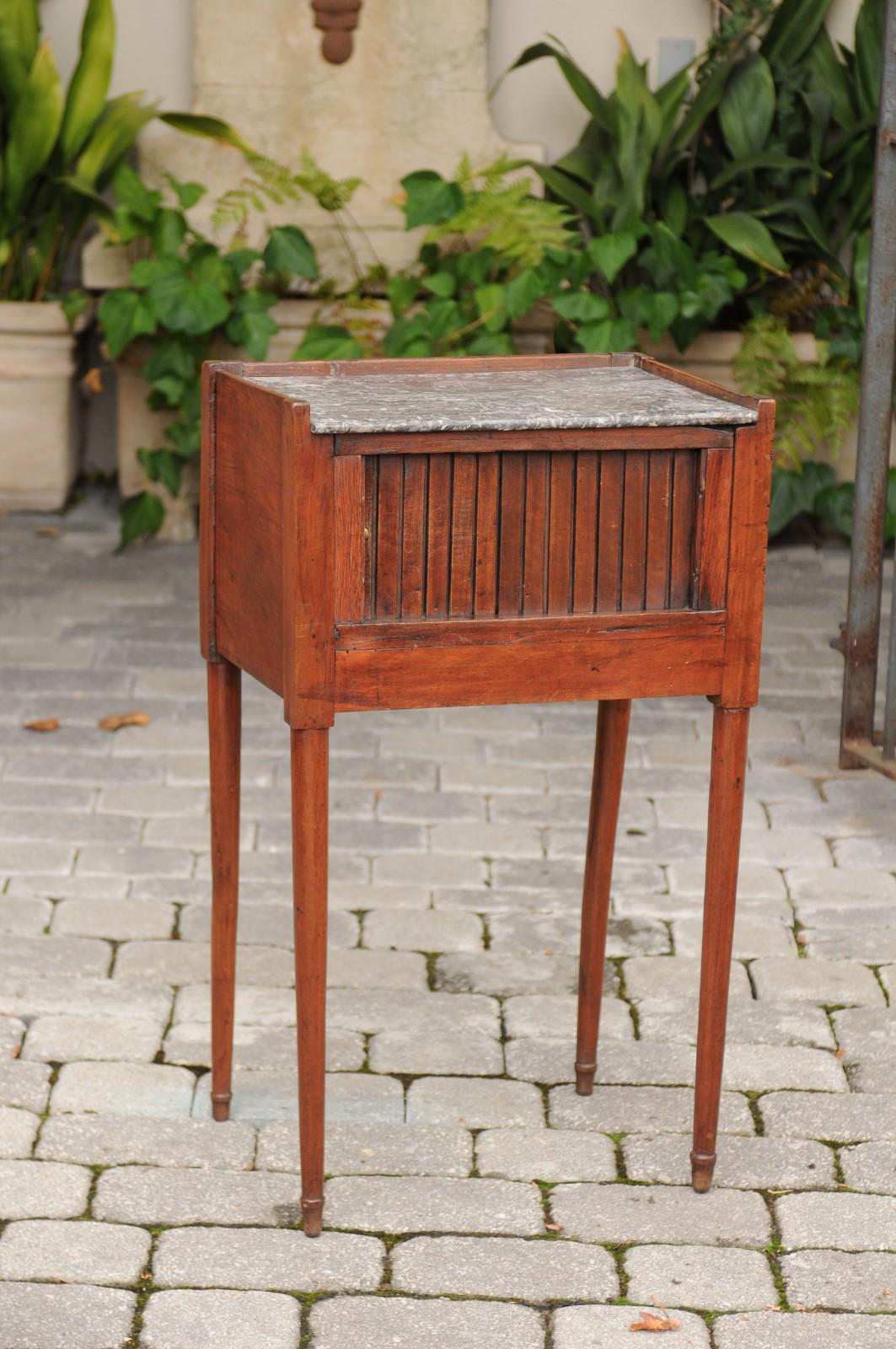 19th Century French 1860s Walnut Side Table with Tambour Door, Marble Top and Tapered Legs For Sale