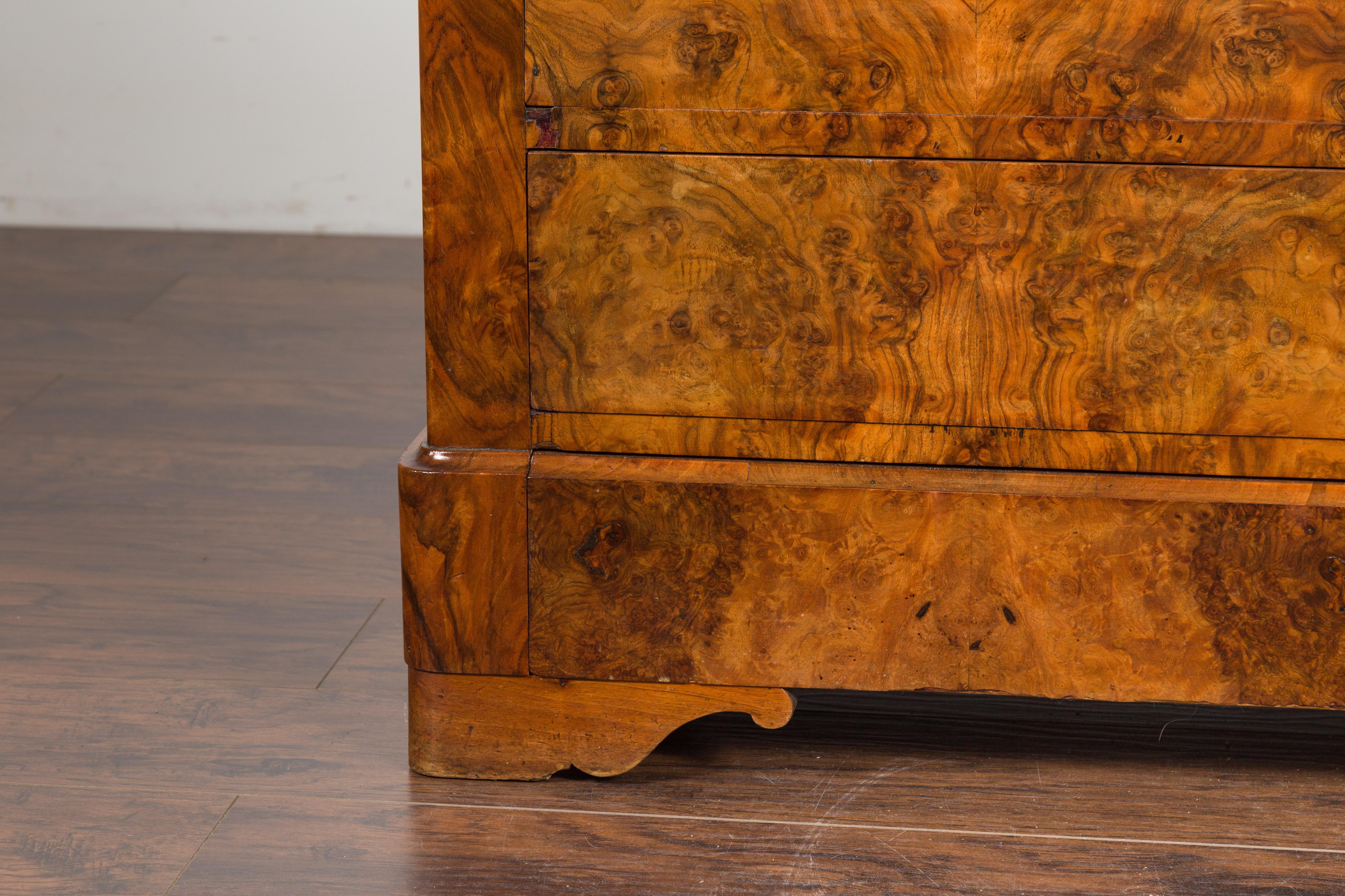 French 1870s Louis-Philippe Walnut Five-Drawer Commode with Butterfly Veneer 1