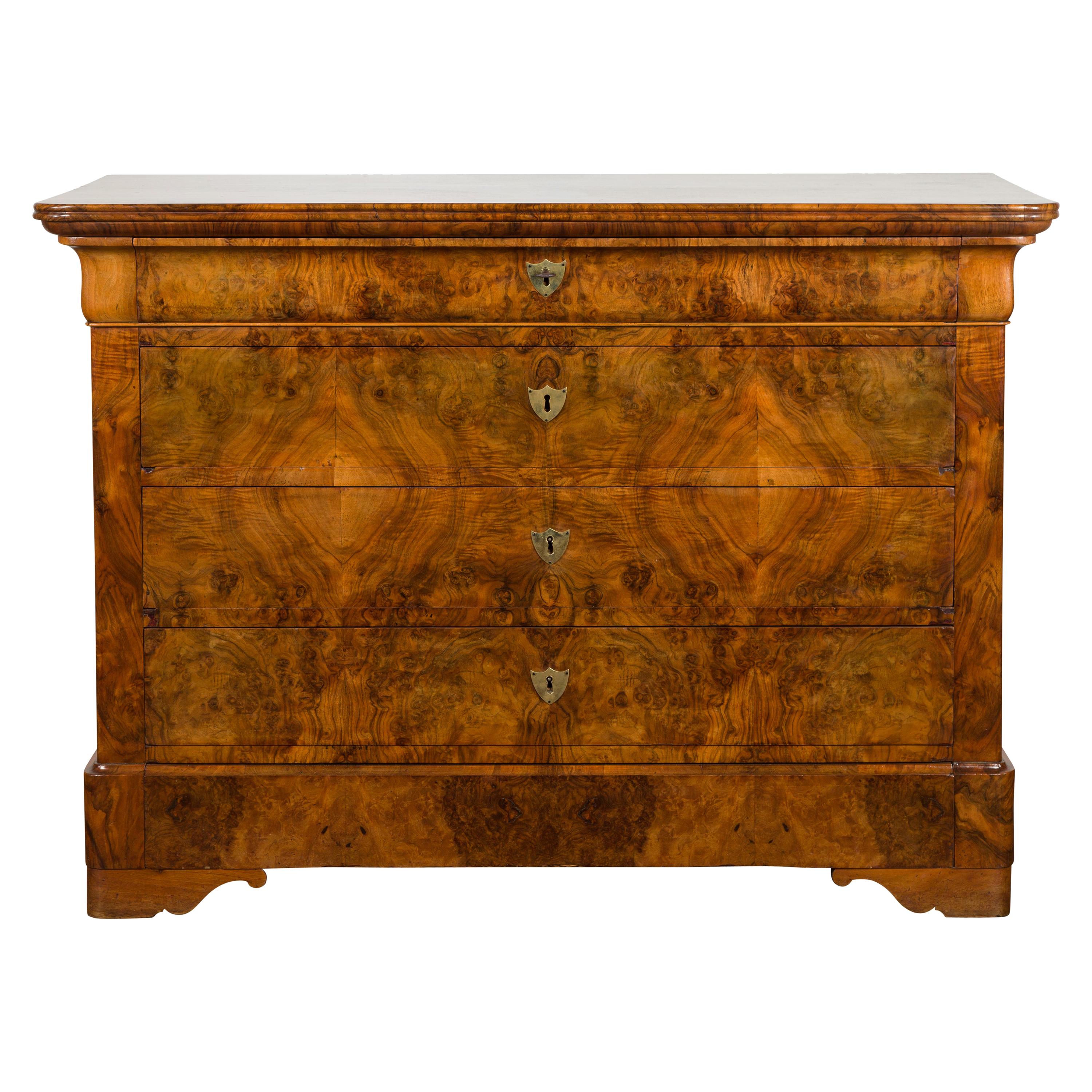 French 1870s Louis-Philippe Walnut Five-Drawer Commode with Butterfly Veneer