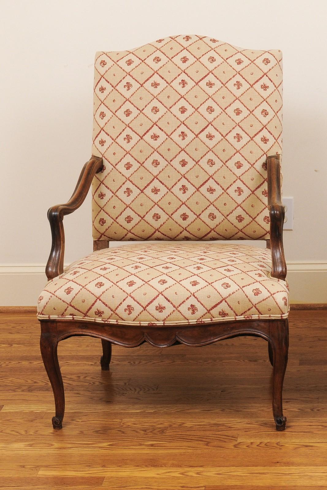 French 1870s Louis XV Style Walnut Armchair with New Floral Upholstery 6