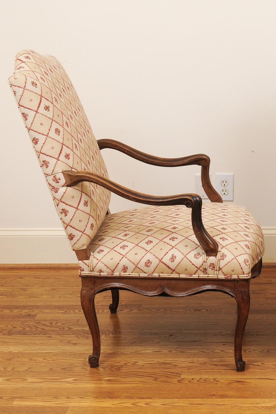 French 1870s Louis XV Style Walnut Armchair with New Floral Upholstery 2