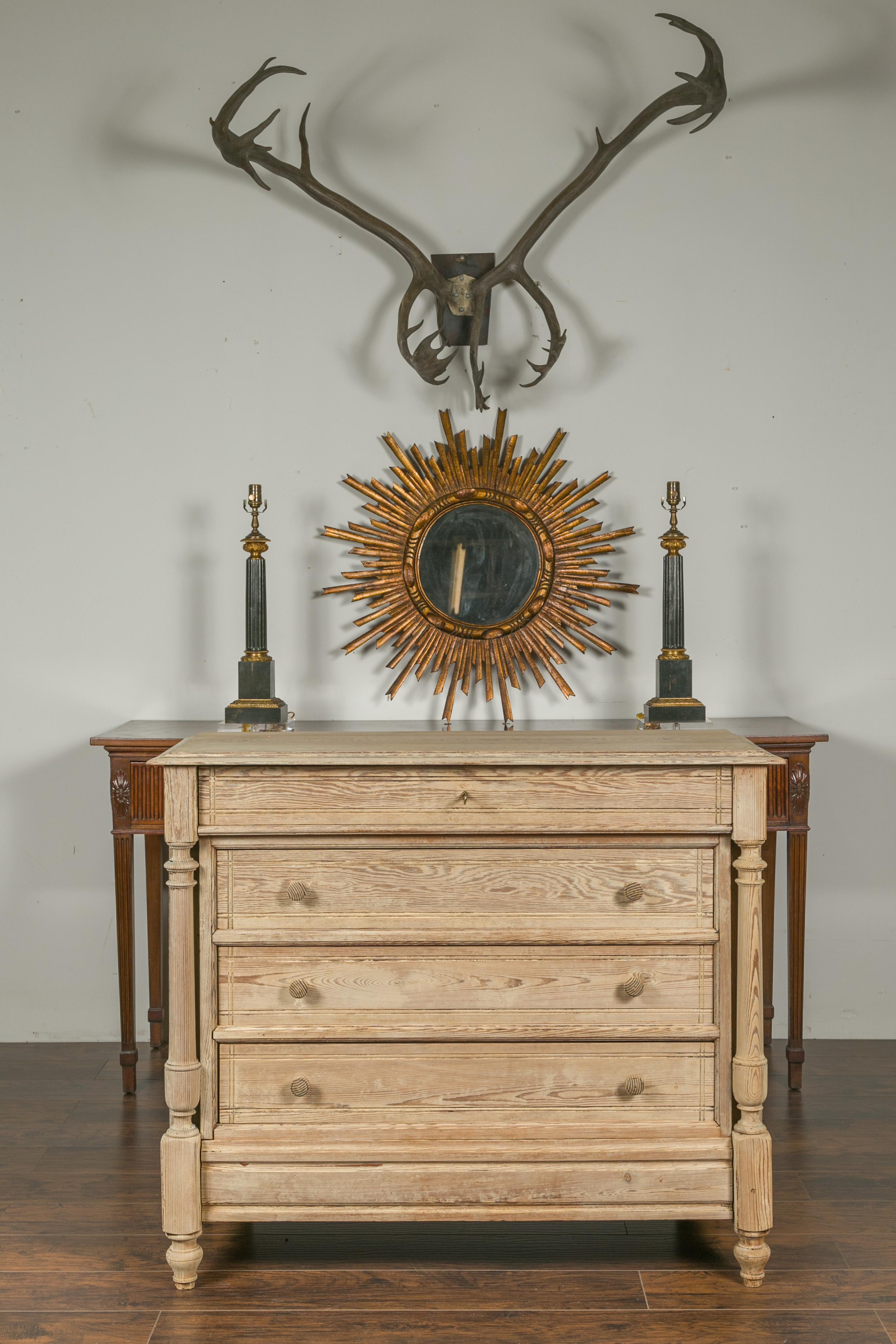 French 1870s Napoleon III Bleached Oak Four-Drawer Commode with Side Columns In Good Condition In Atlanta, GA