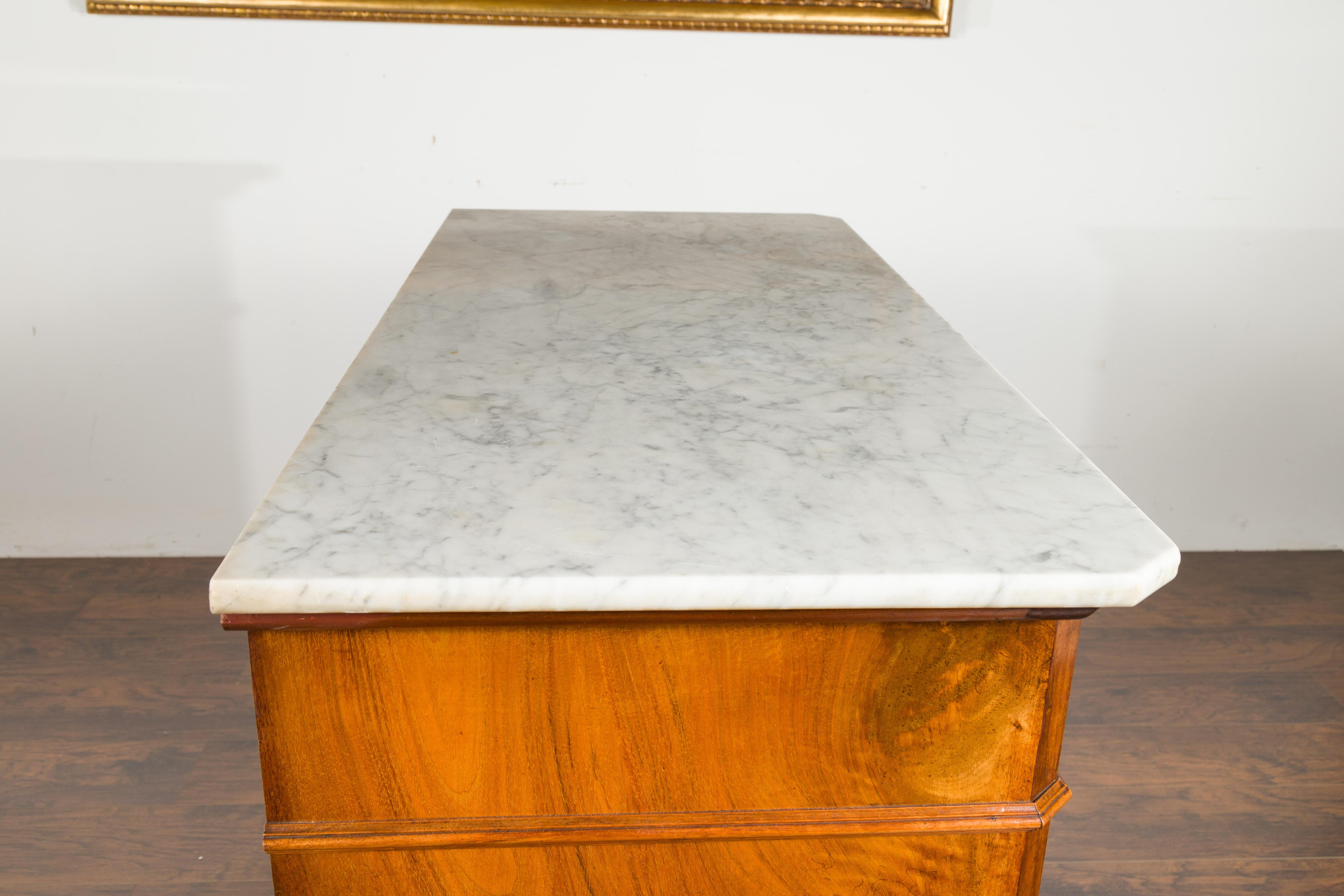 French 1870s Napoléon III Commode with Butterfly Veneer and White Marble Top 8
