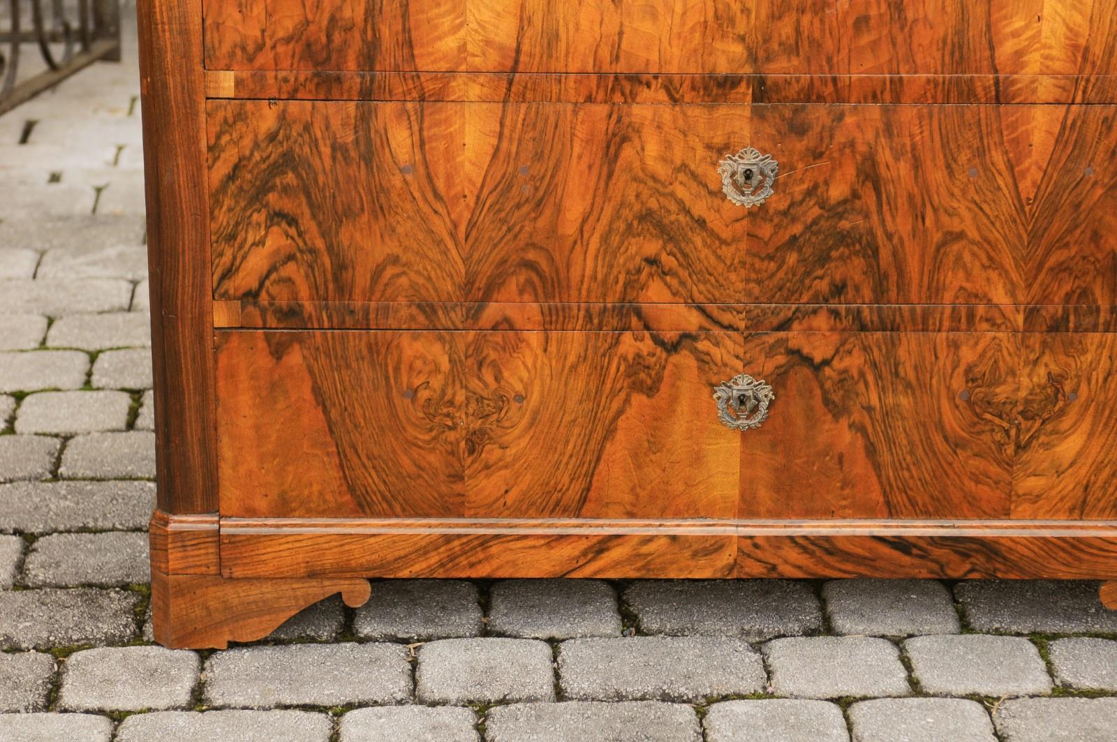 19th Century French 1870s Napoleon III Walnut Four-Drawer Commode with Bookmarked Veneer