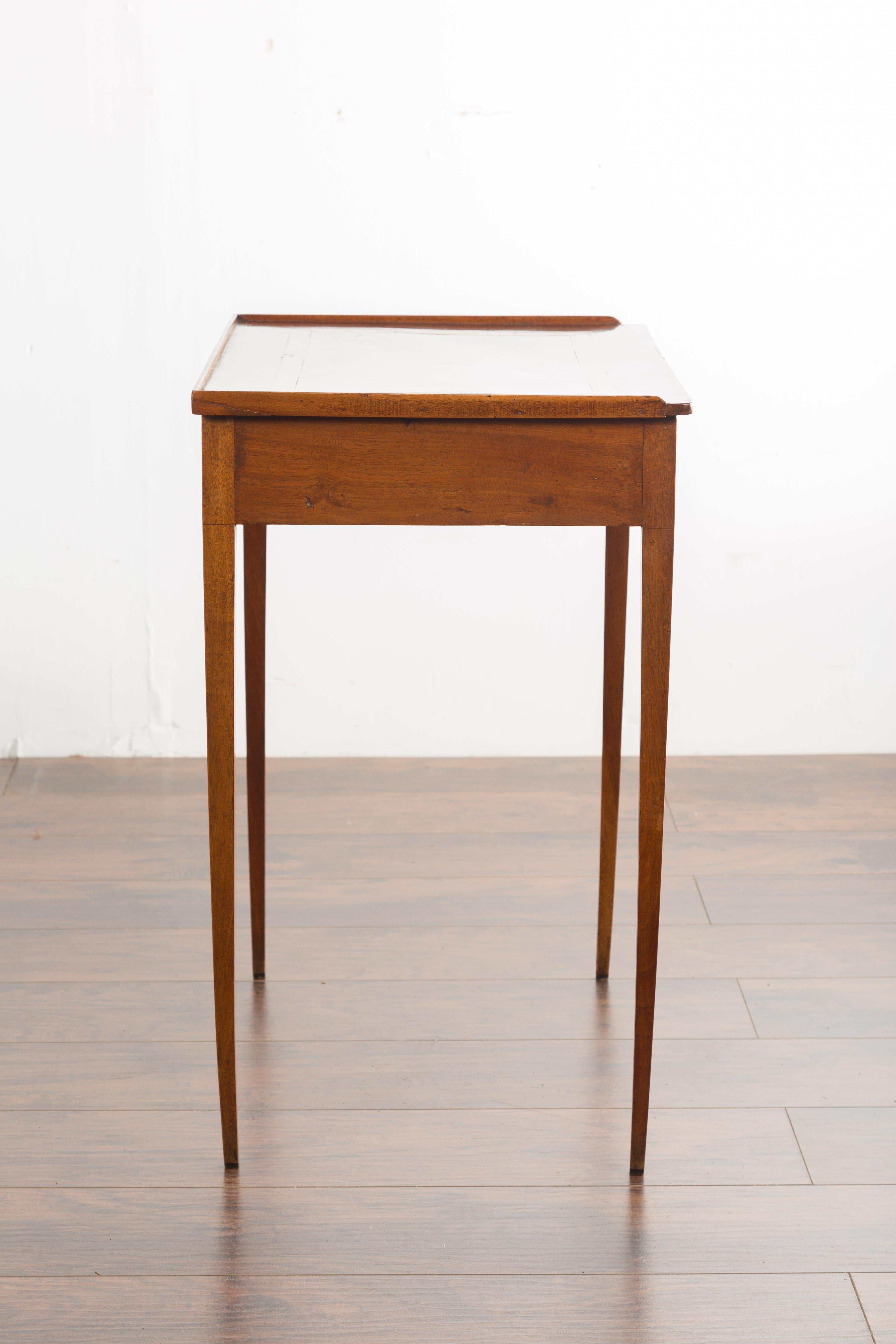 French 1870s Napoléon III Walnut Side Table with Star Inlay and Single Drawer For Sale 12