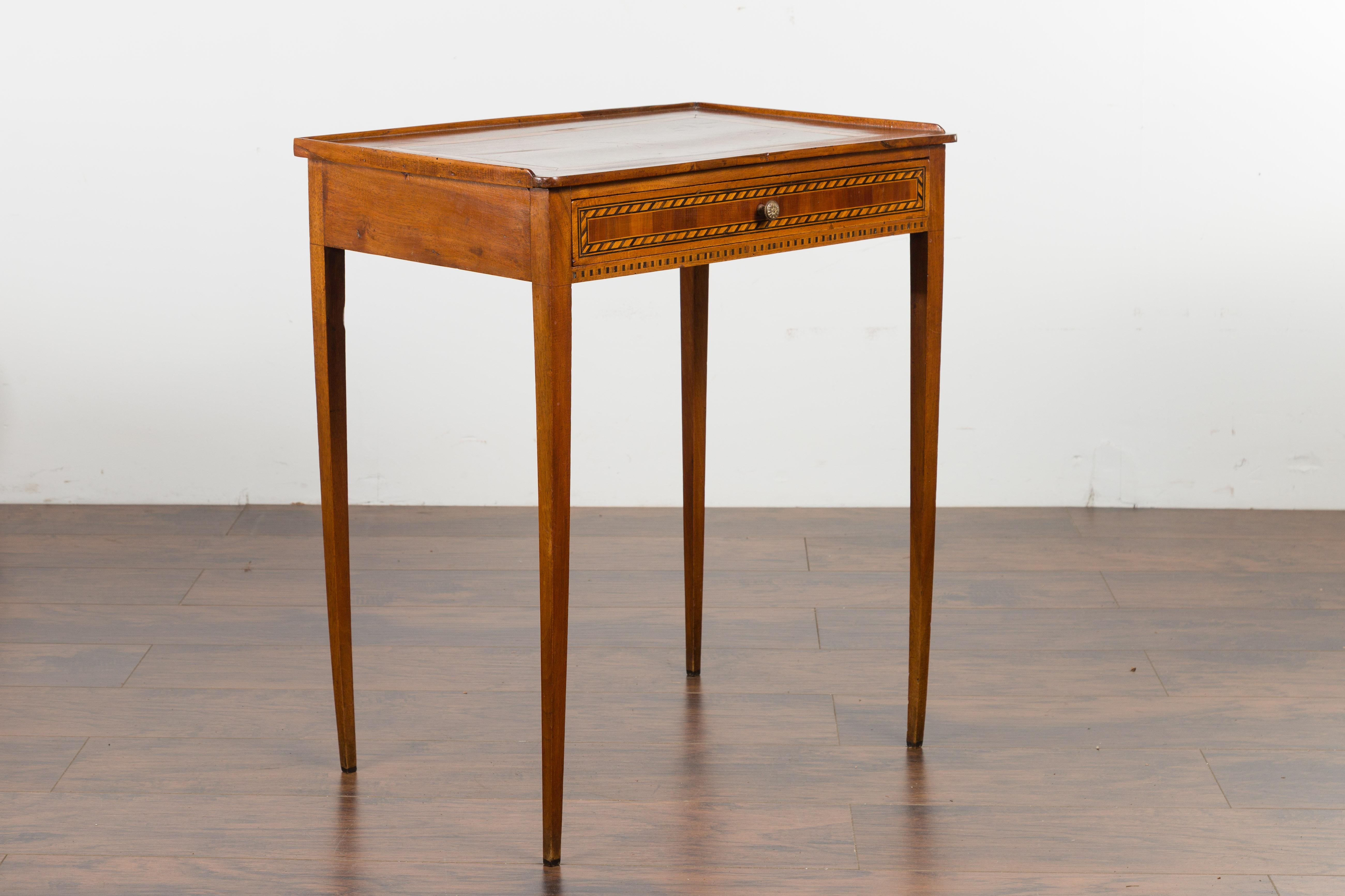 Napoleon III French 1870s Napoléon III Walnut Side Table with Star Inlay and Single Drawer For Sale