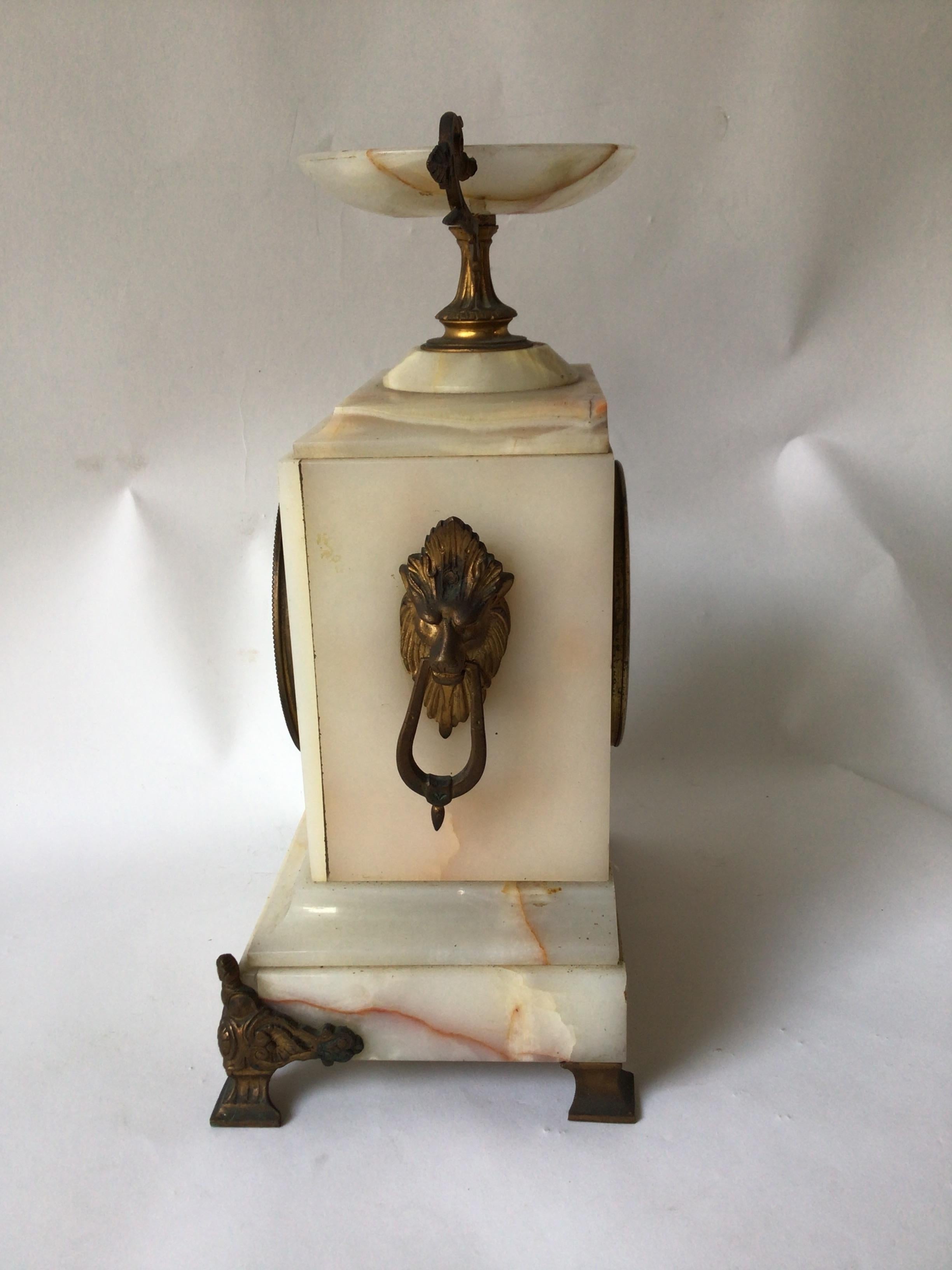 French 1870s Onyx Mantle Clock By CH Martin In Good Condition For Sale In Tarrytown, NY
