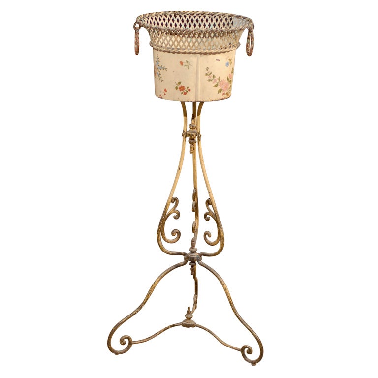 French 1870s Tôle and Iron Jardinière with Floral Décor and Scrolling Base For Sale