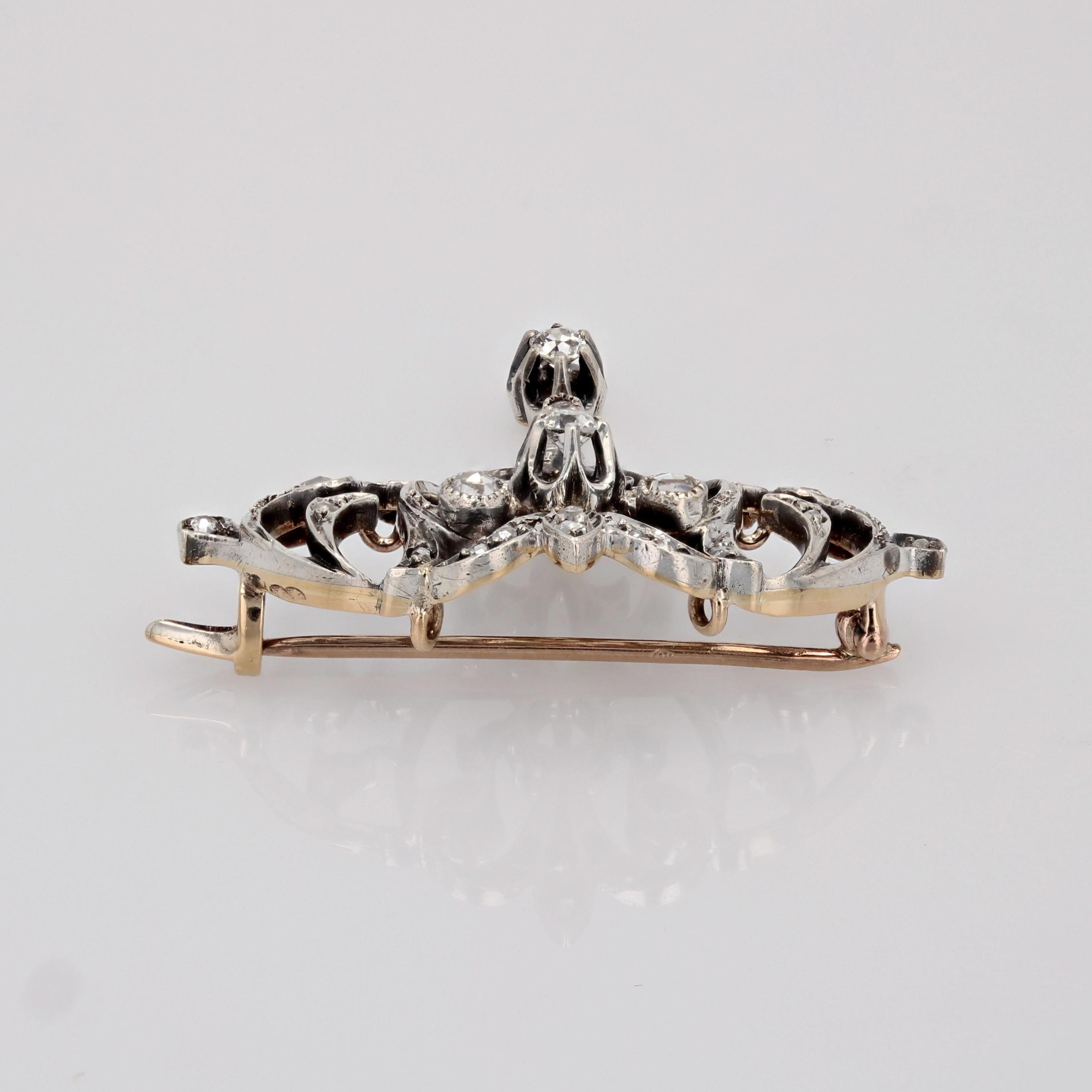 French 1880s Diamonds 18 Karat Rose Yellow Gold Silver Brooch Pendant For Sale 4