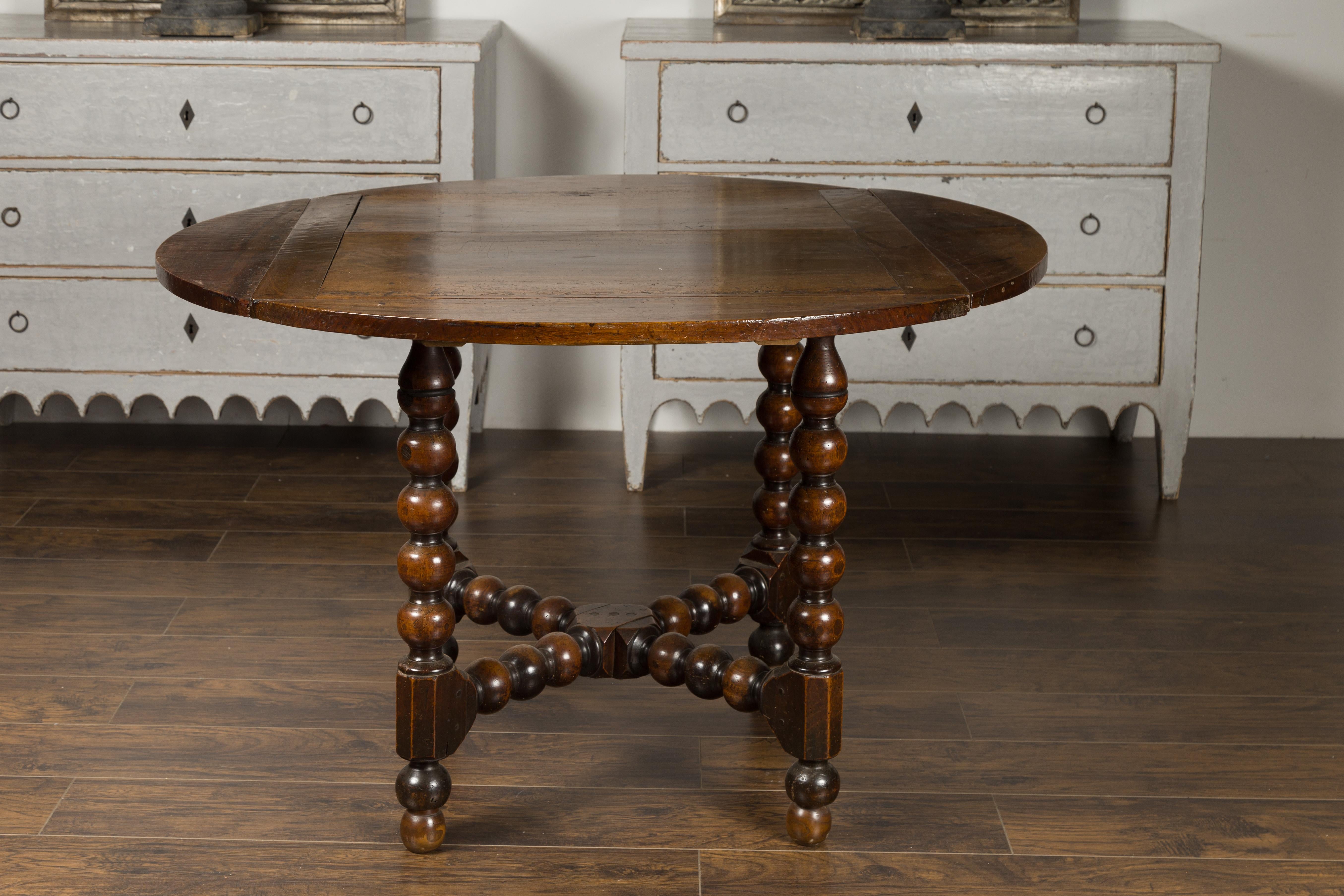 French 1880s Louis XIII Style Walnut Table with Bobbin Legs and Cross Stretcher 3