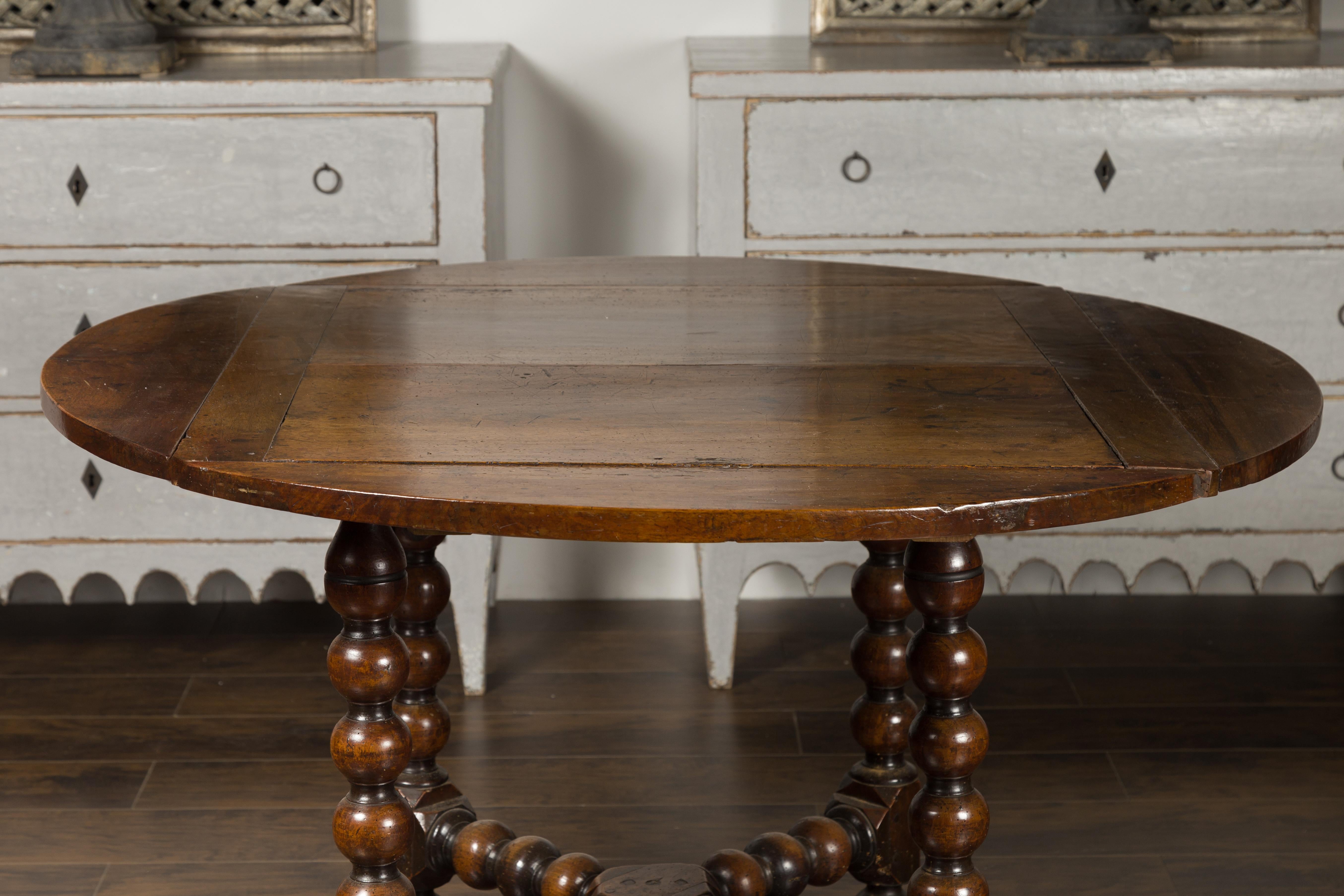 bobbin leg dining table
