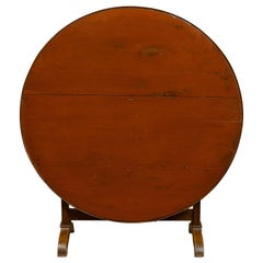 Table de dégustation de vin peinte des années 1880 avec plateau rond inclinable et base à tréteaux